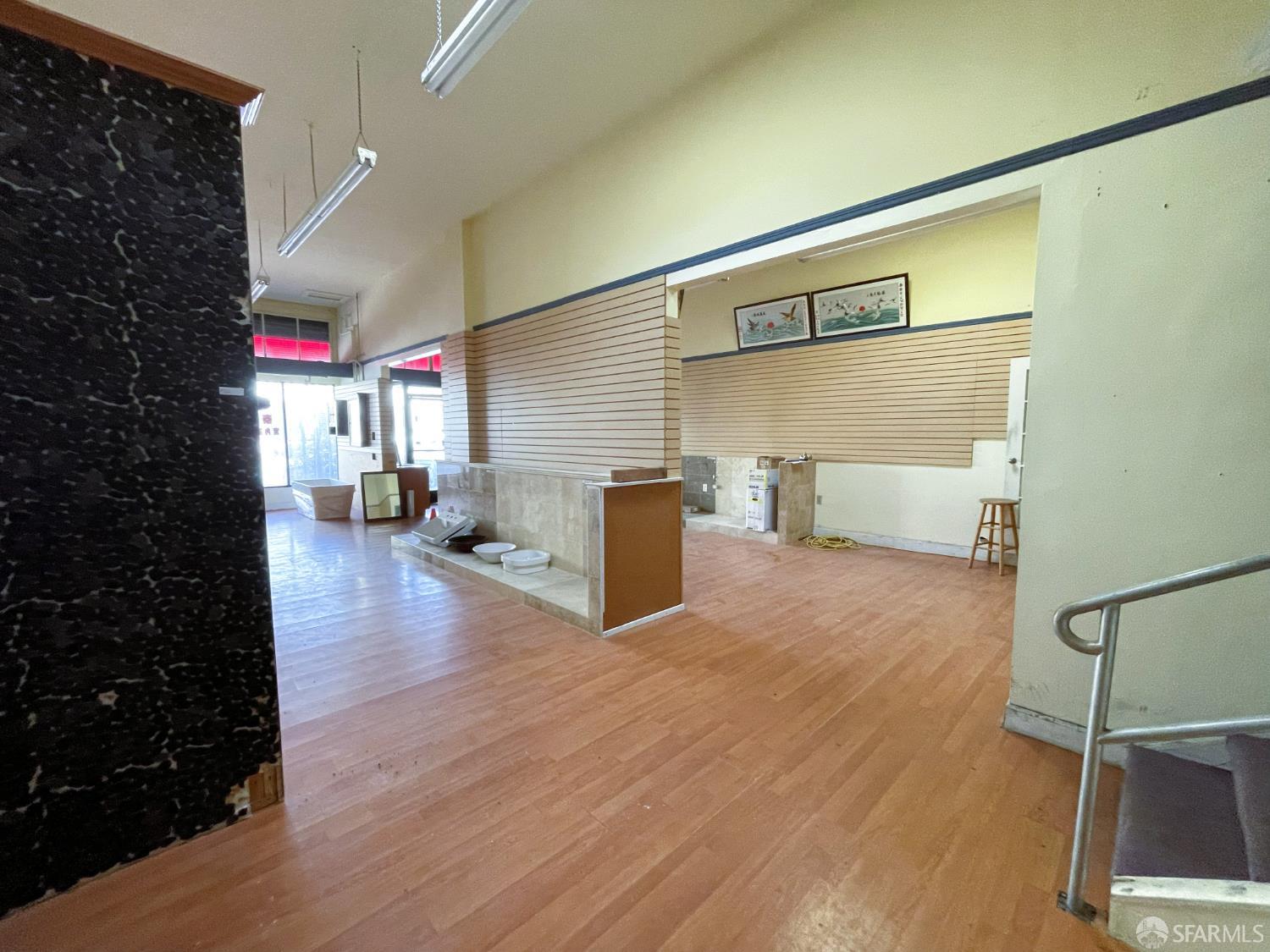 Detail Gallery Image 4 of 9 For 2115 Taraval St, San Francisco,  CA 94116 - – Beds | – Baths