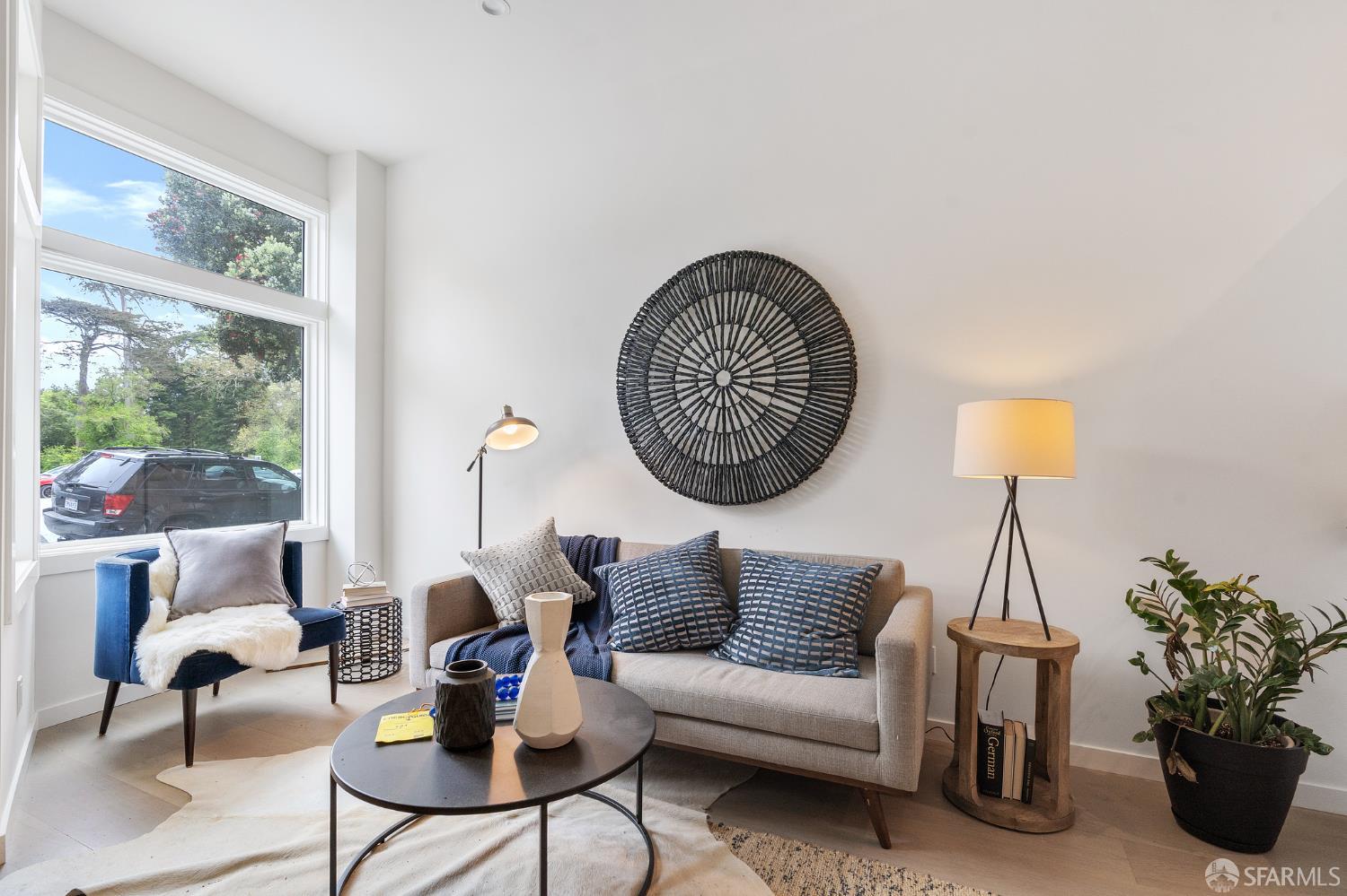 Photo #2: 426103253 Listing: Photo #2