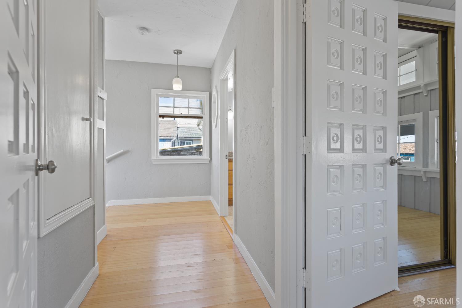 Detail Gallery Image 26 of 61 For 759 Lakeview Ave, San Francisco,  CA 94112 - 5 Beds | 3 Baths