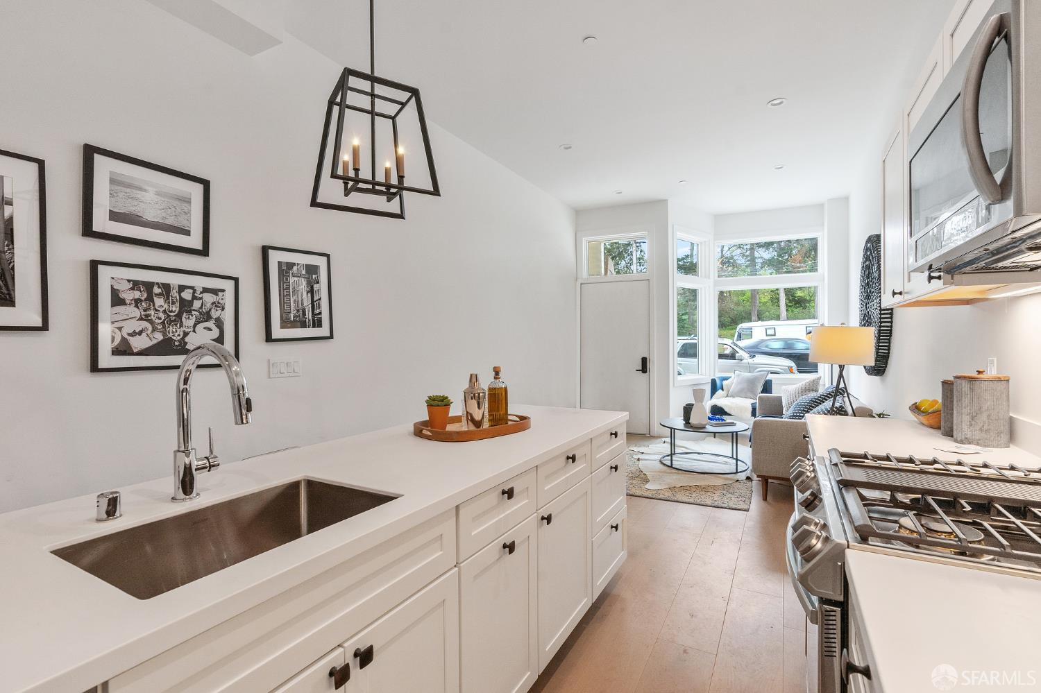 Photo #5: 426103253 Listing: Photo #5