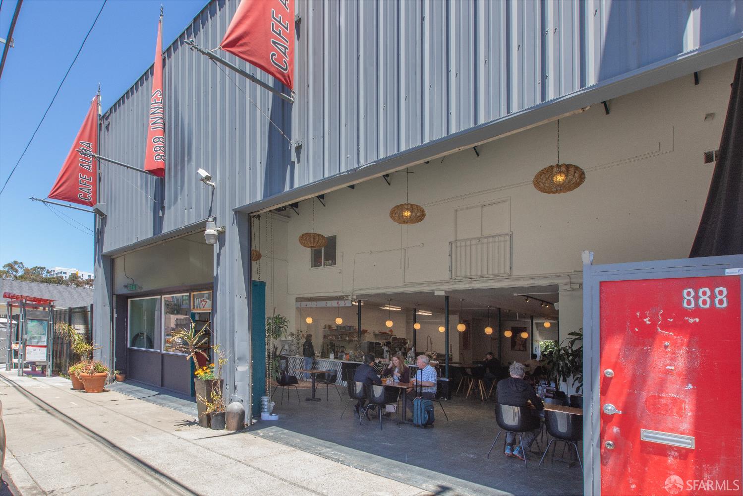 Detail Gallery Image 40 of 57 For 15 Le Conte Cir, San Francisco,  CA 94124 - 4 Beds | 2/1 Baths