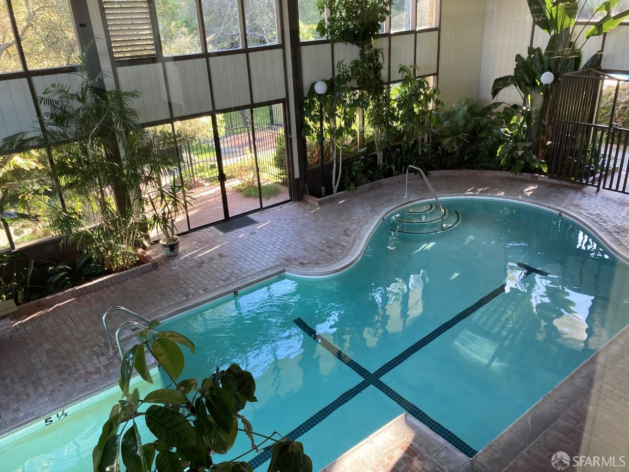 Detail Gallery Image 25 of 34 For 5137 Shelter Creek Ln, San Bruno,  CA 94066 - 2 Beds | 2 Baths