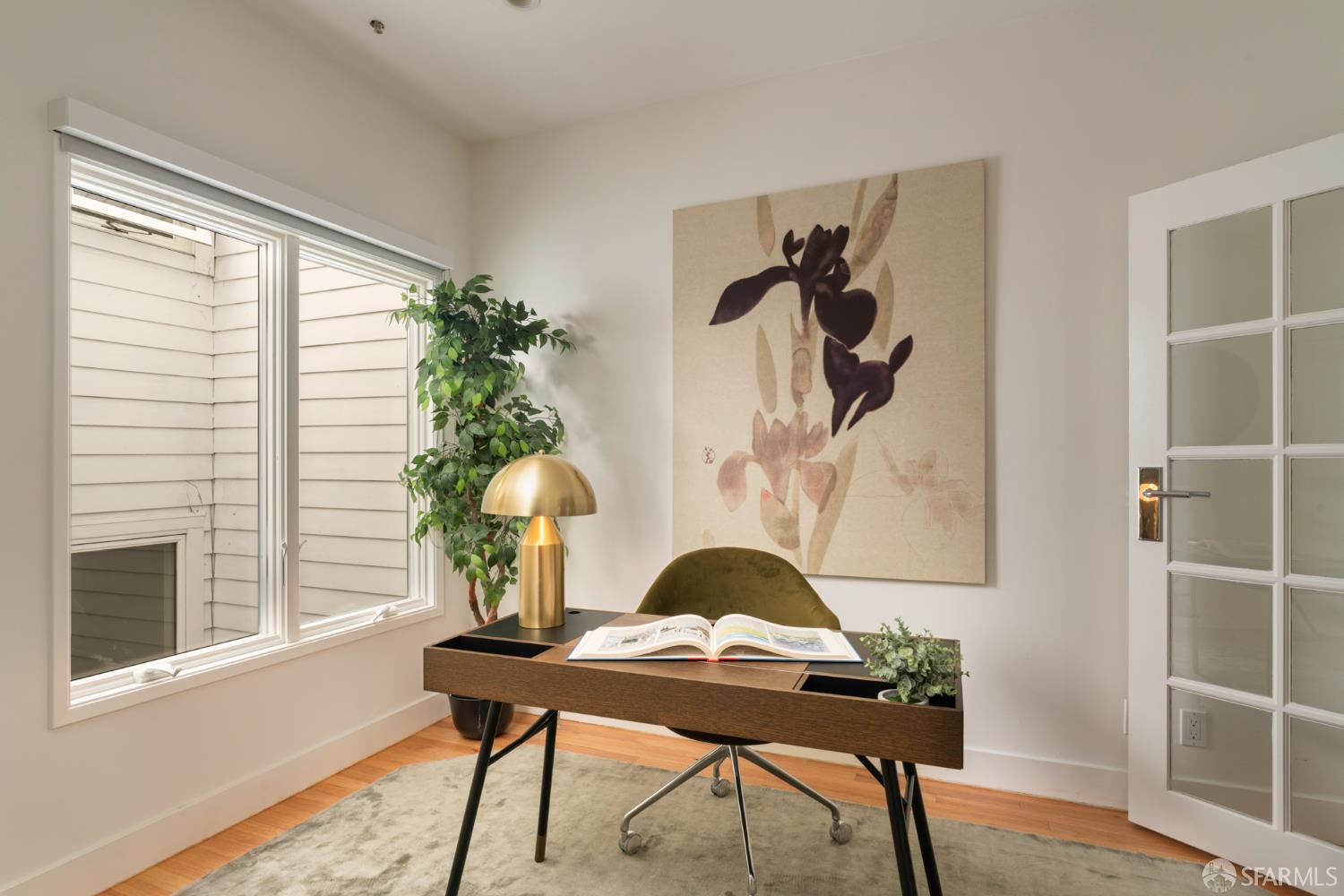 Detail Gallery Image 18 of 45 For 3011 Baker St, San Francisco,  CA 94123 - 4 Beds | 3/1 Baths