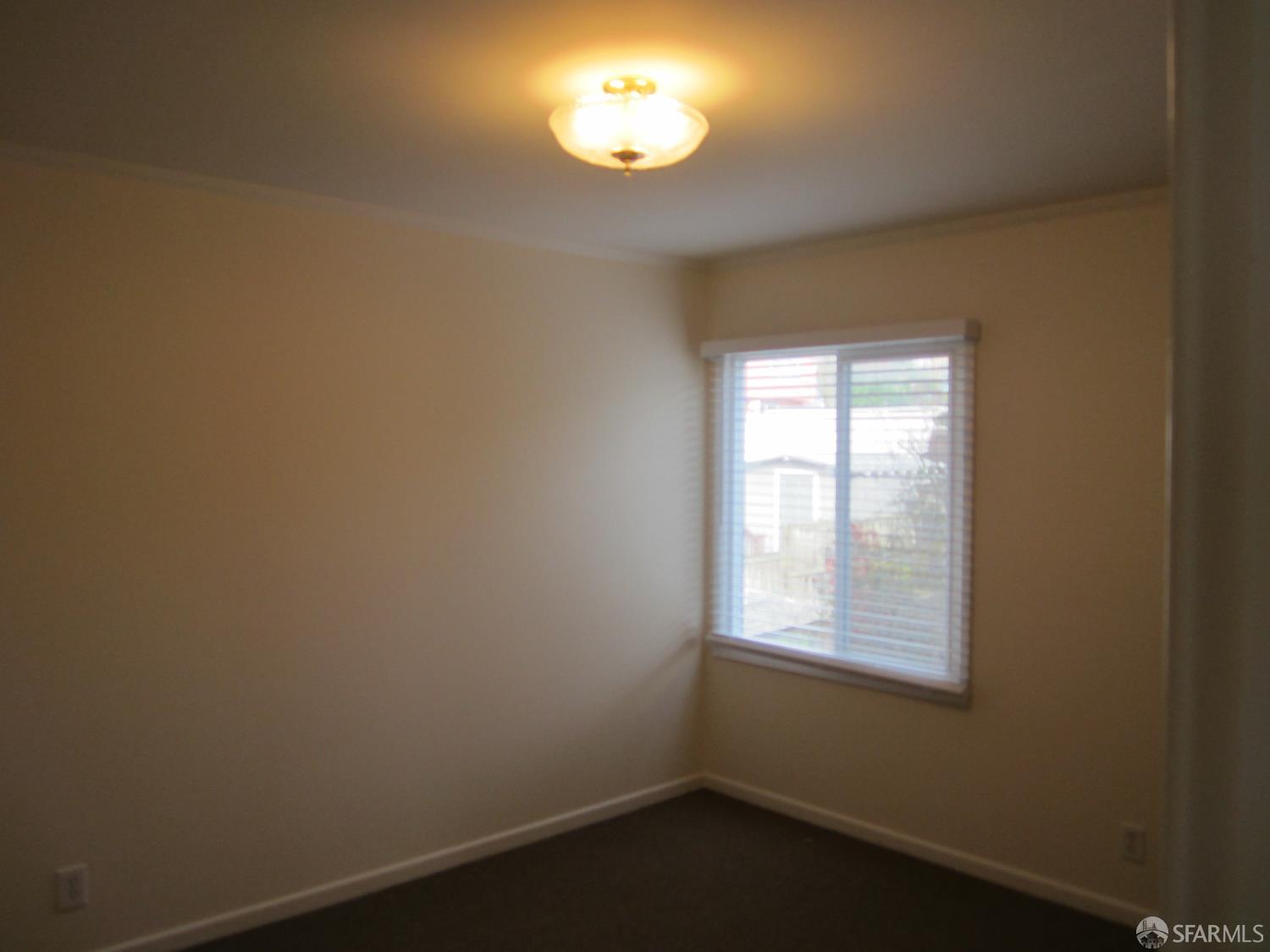 Detail Gallery Image 8 of 14 For 3016 Vicente St, San Francisco,  CA 94116 - 2 Beds | 1 Baths