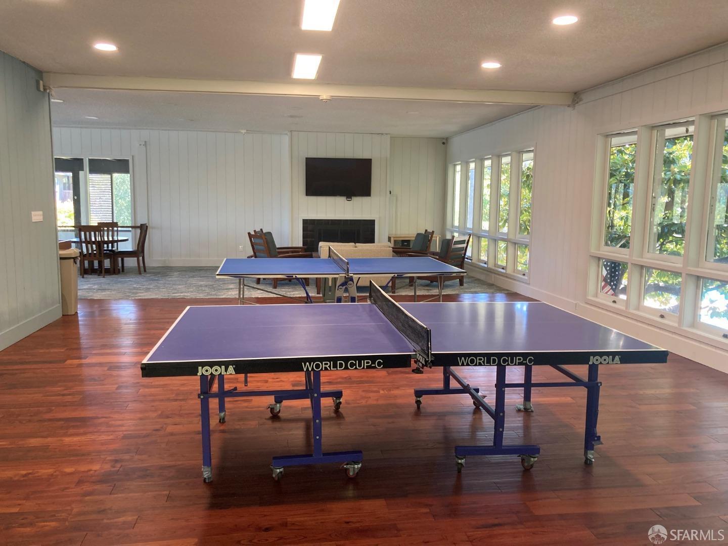 Detail Gallery Image 31 of 34 For 5137 Shelter Creek Ln, San Bruno,  CA 94066 - 2 Beds | 2 Baths