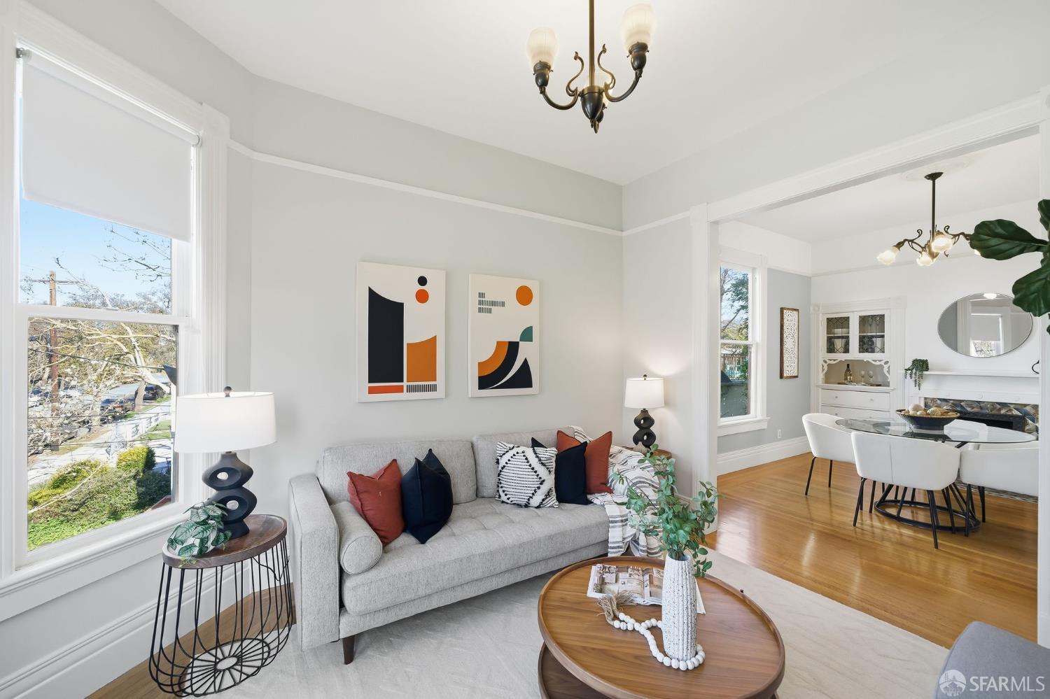 Front Image Thumbnail for SF425090055