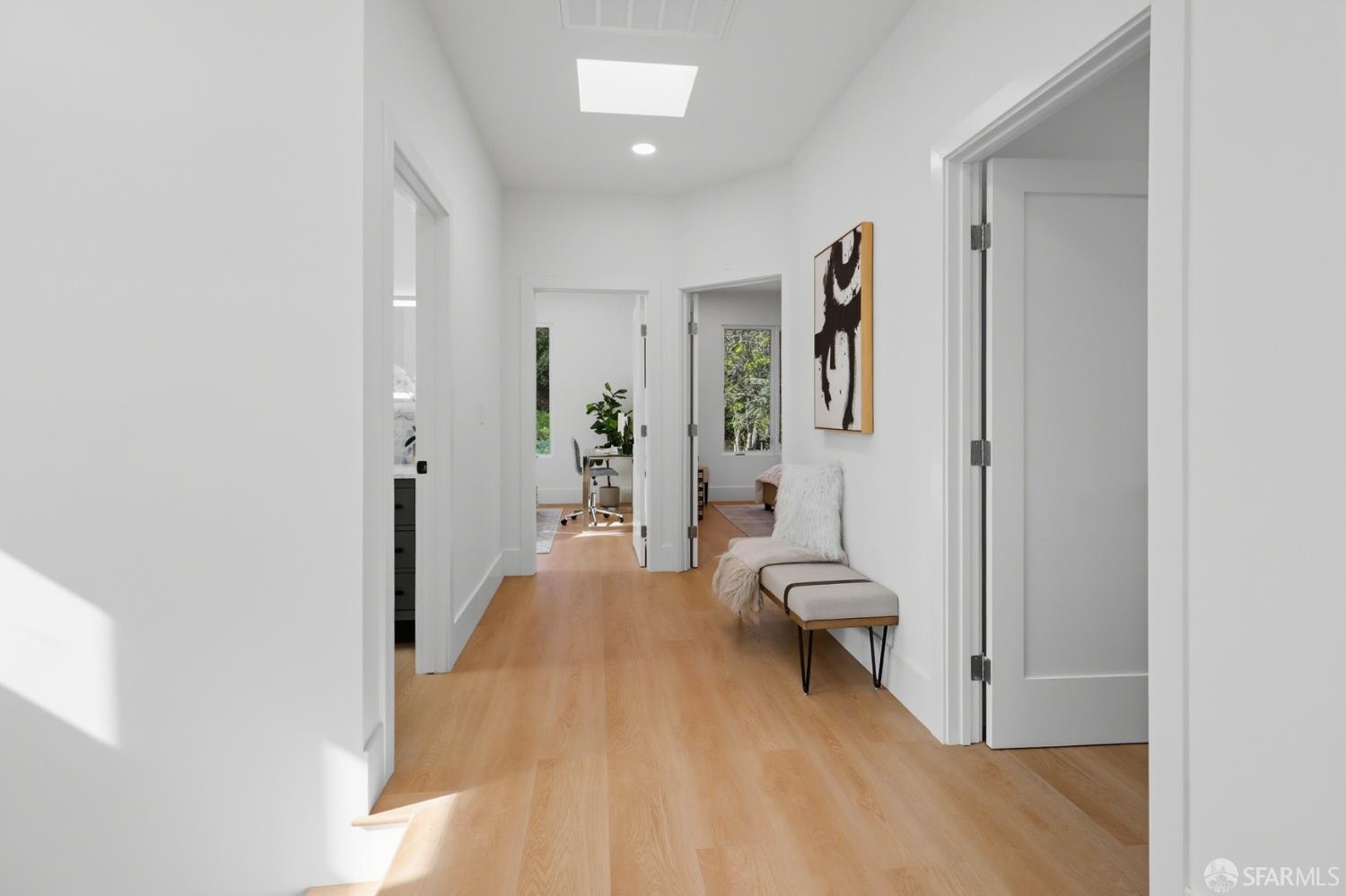 Detail Gallery Image 23 of 87 For 21 Cambridge Way, Piedmont,  CA 94611 - 5 Beds | 5 Baths