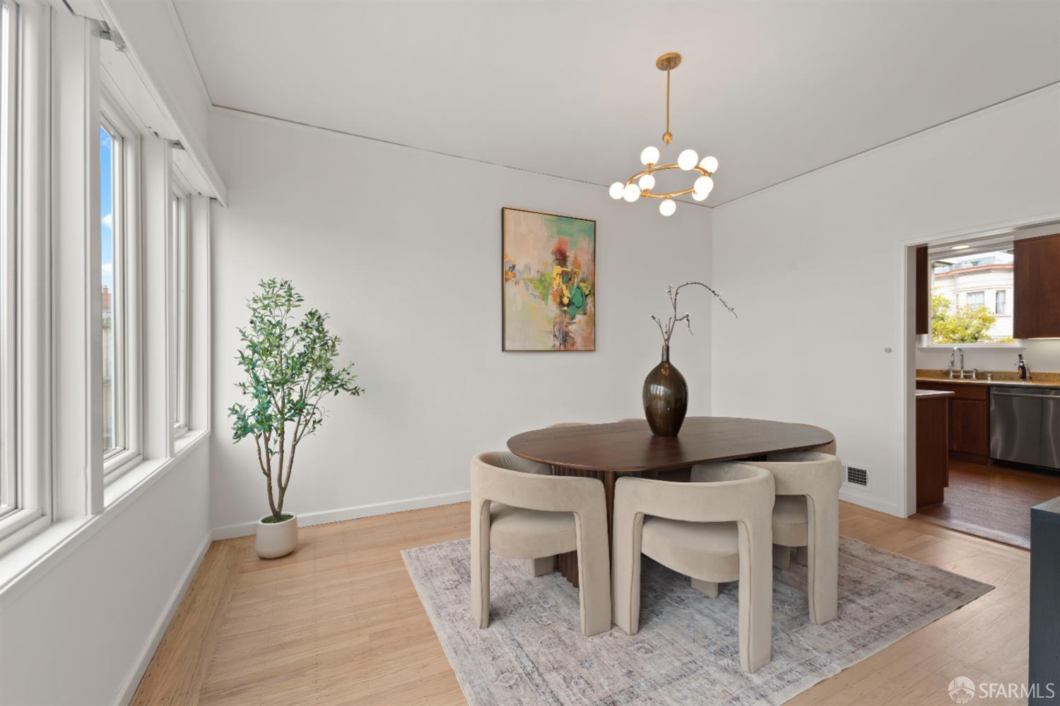 Detail Gallery Image 19 of 90 For 392 Chestnut St, San Francisco,  CA 94133 - – Beds | – Baths