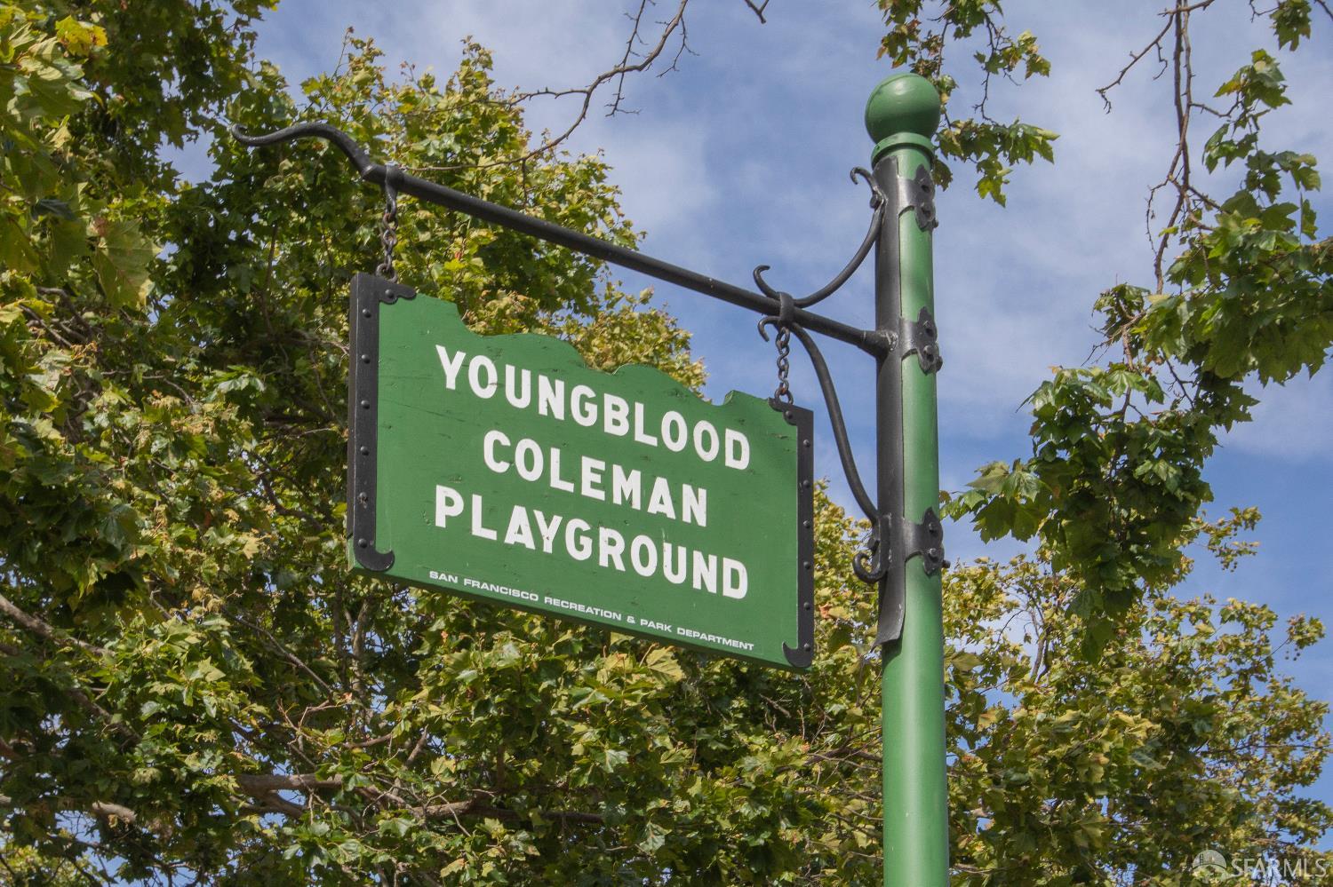 Detail Gallery Image 53 of 57 For 15 Le Conte Cir, San Francisco,  CA 94124 - 4 Beds | 2/1 Baths