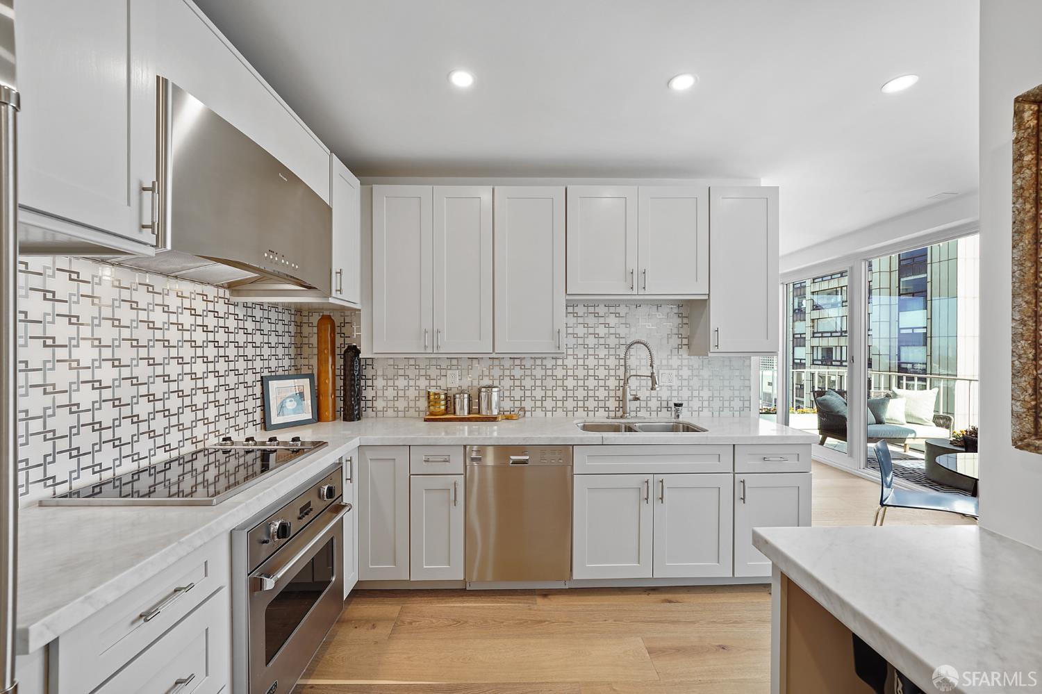 Detail Gallery Image 18 of 37 For 1200 California St 10c,  San Francisco,  CA 94109 - 3 Beds | 3 Baths