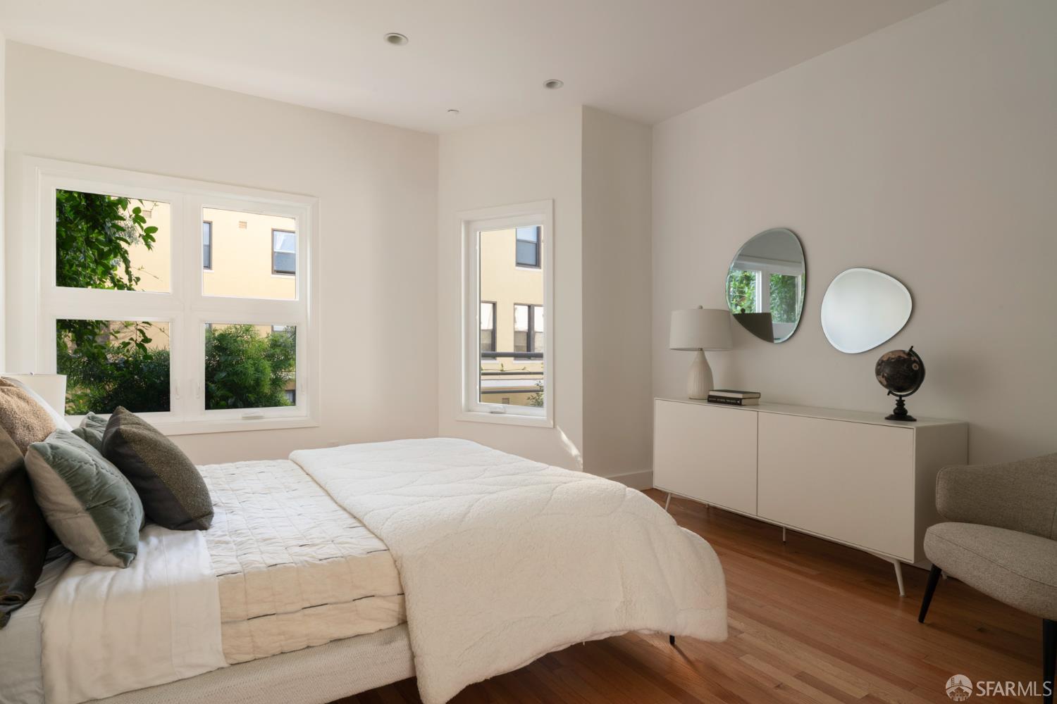 Detail Gallery Image 20 of 45 For 3011 Baker St, San Francisco,  CA 94123 - 4 Beds | 3/1 Baths