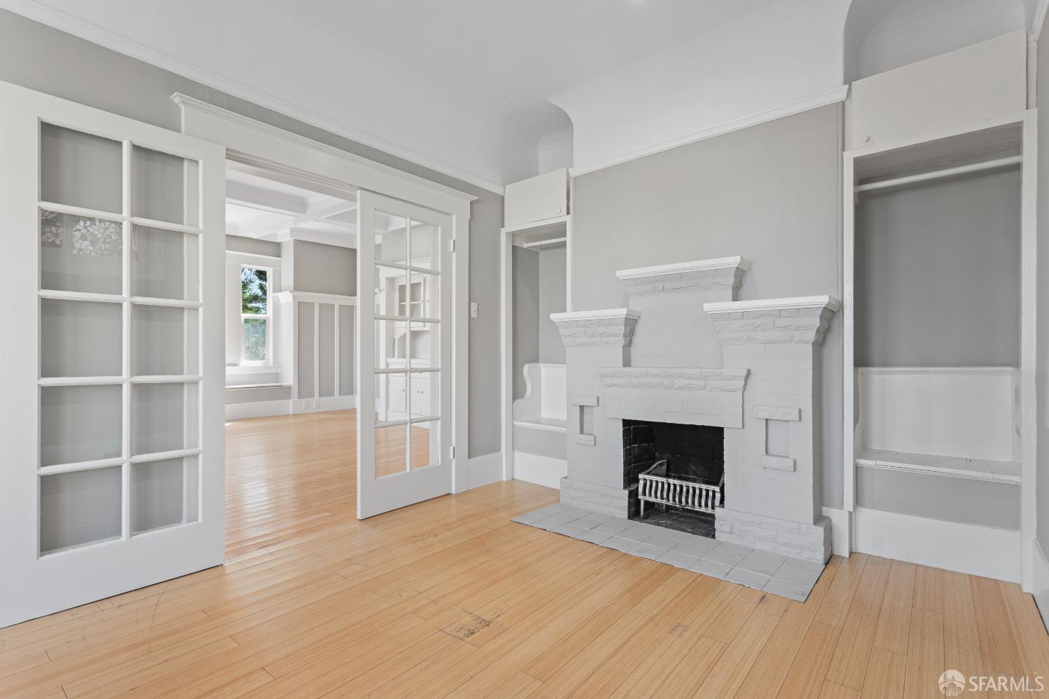 Detail Gallery Image 8 of 61 For 759 Lakeview Ave, San Francisco,  CA 94112 - 5 Beds | 3 Baths