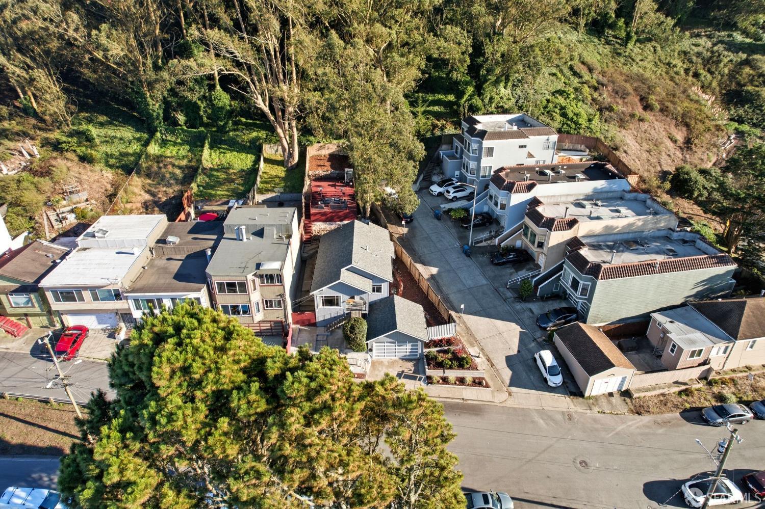 Detail Gallery Image 44 of 57 For 395 Frankfort St, Daly City,  CA 94014 - 2 Beds | 1 Baths