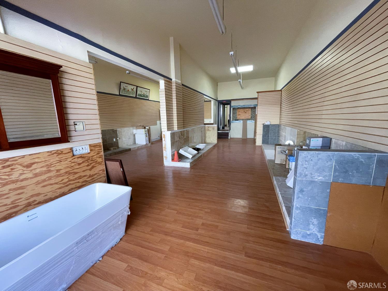 Detail Gallery Image 5 of 9 For 2115 Taraval St, San Francisco,  CA 94116 - – Beds | – Baths