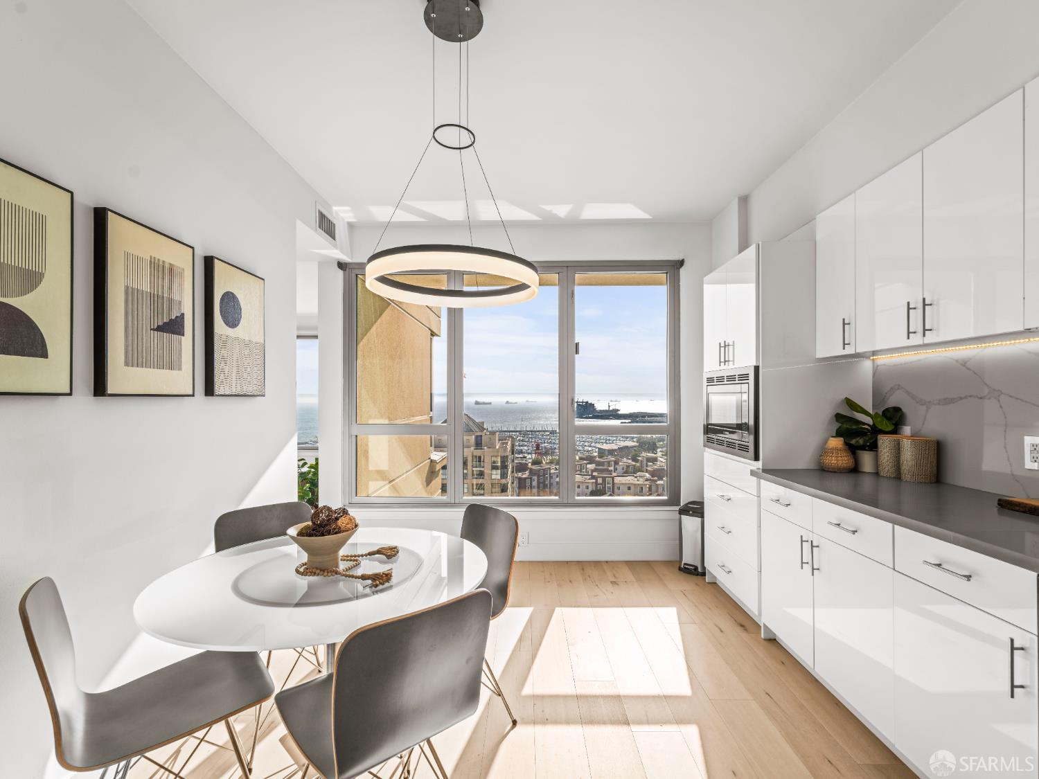 Detail Gallery Image 10 of 43 For 219 Brannan St 16k,  San Francisco,  CA 94107 - 2 Beds | 2 Baths