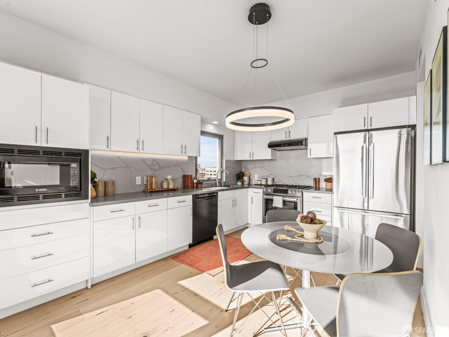 Detail Gallery Image 8 of 43 For 219 Brannan St 16k,  San Francisco,  CA 94107 - 2 Beds | 2 Baths