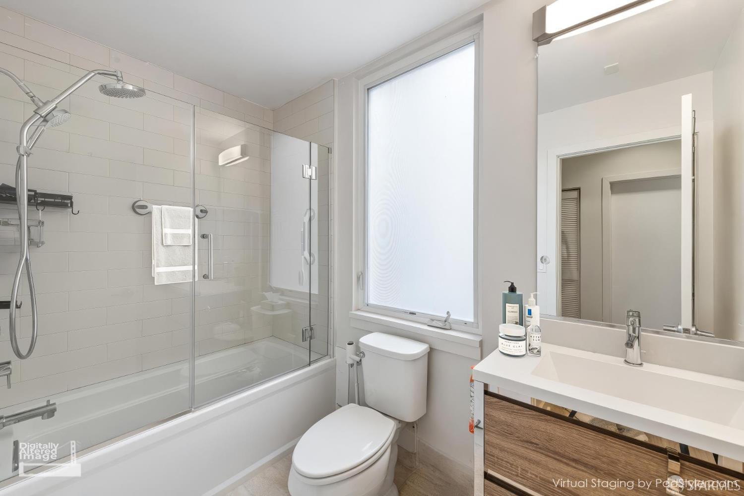 Photo #13: 426101749 Listing: Photo #13