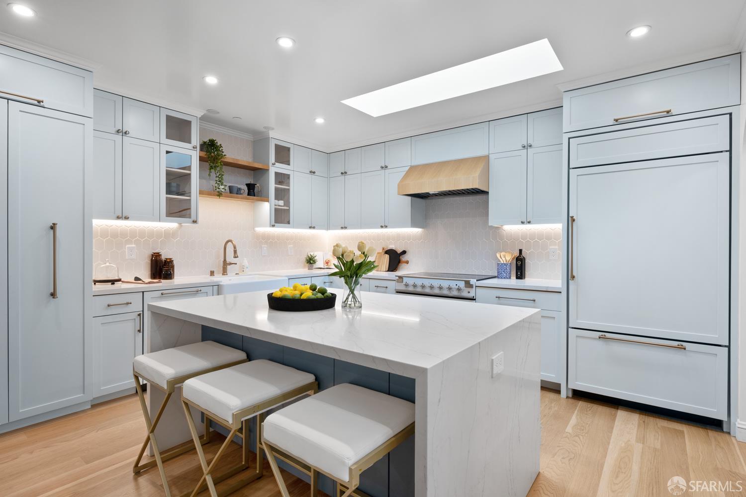 Detail Gallery Image 9 of 42 For 1426 8th Ave, San Francisco,  CA 94122 - 4 Beds | 3 Baths