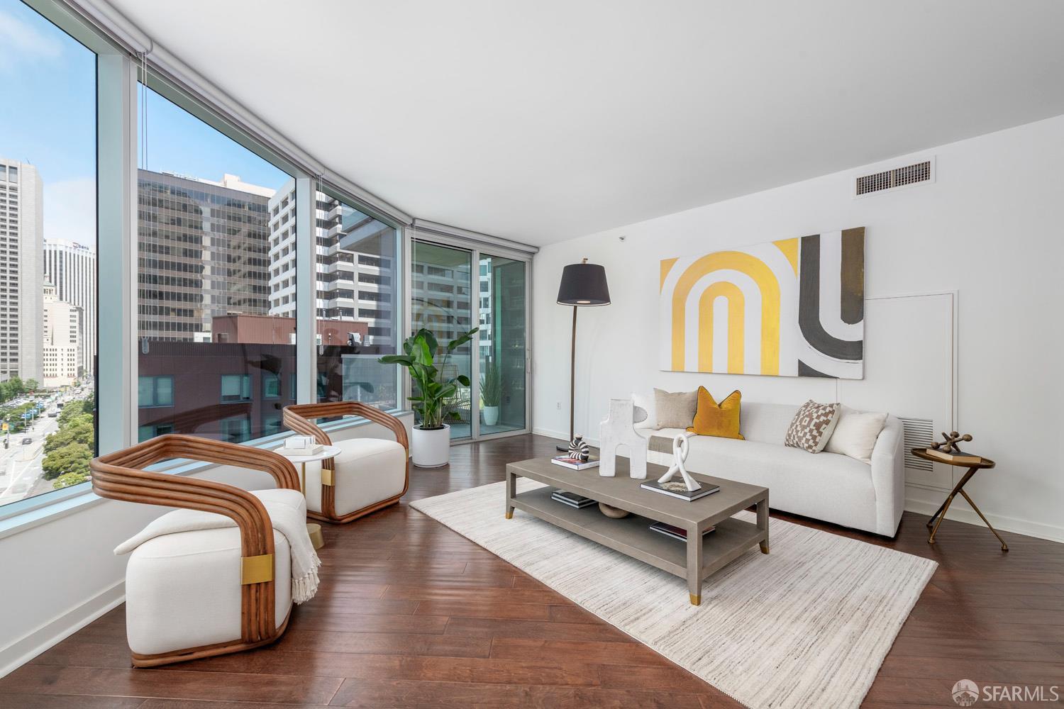 Detail Gallery Image 3 of 52 For 301 Main St 5g,  San Francisco,  CA 94105 - 2 Beds | 2 Baths