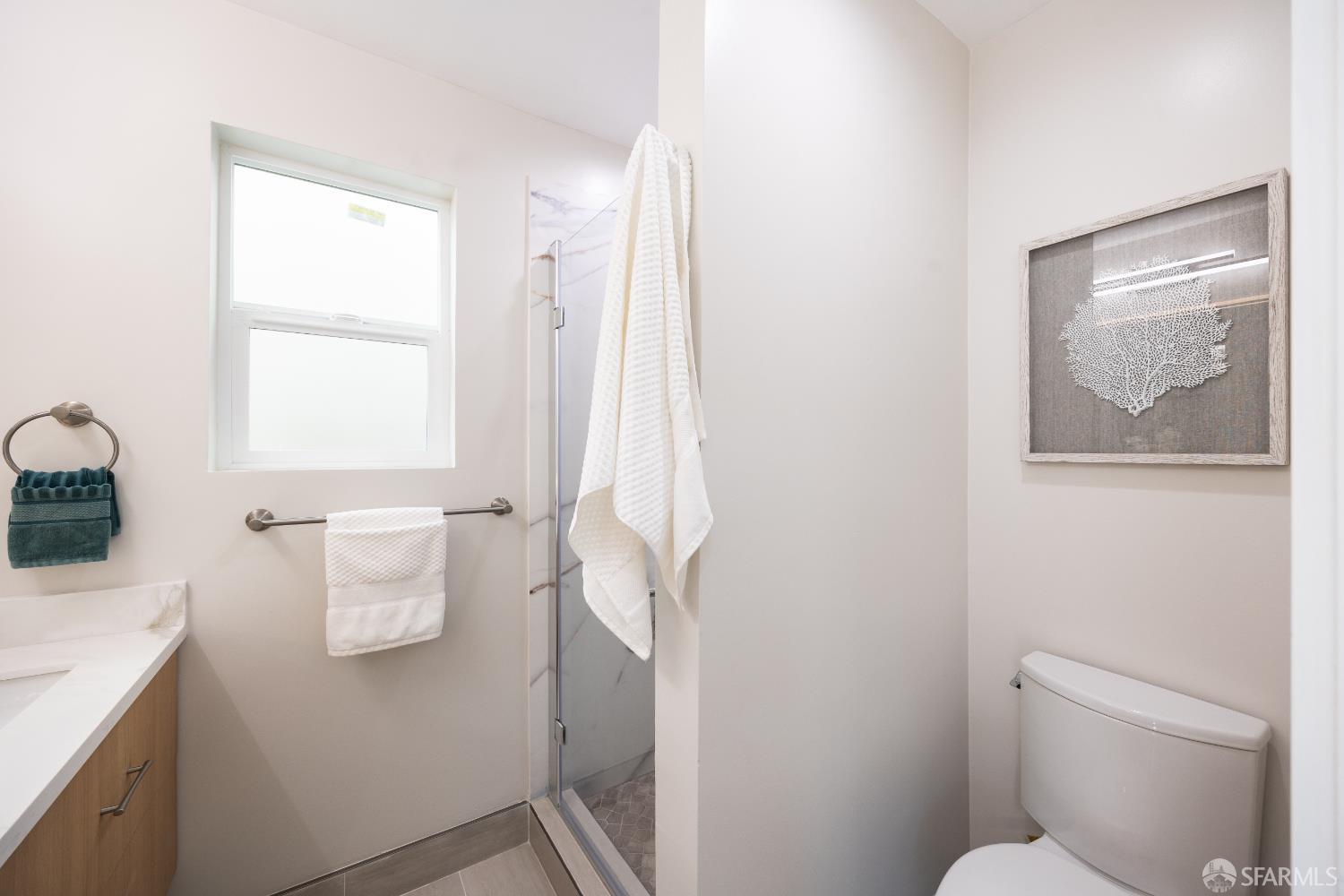 Detail Gallery Image 23 of 60 For 1080 Hampshire St, San Francisco,  CA 94110 - 5 Beds | 4 Baths