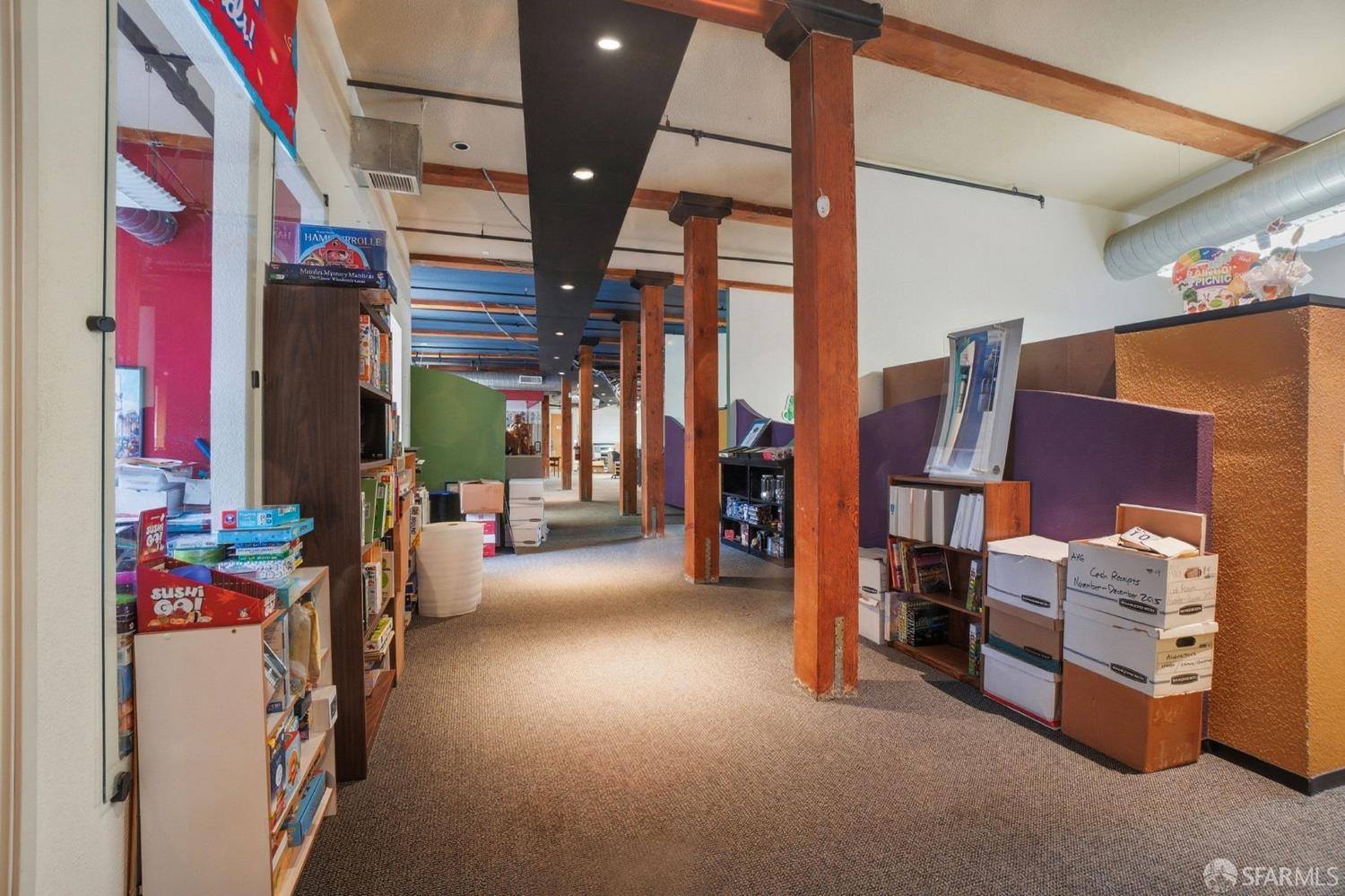 Detail Gallery Image 5 of 18 For 2030 Harrison St, San Francisco,  CA 94110 - – Beds | – Baths