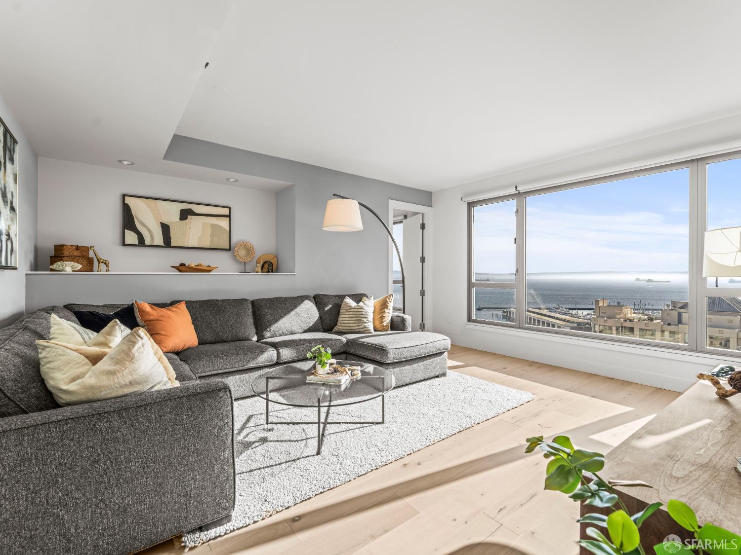 219 Brannan Street # 16K