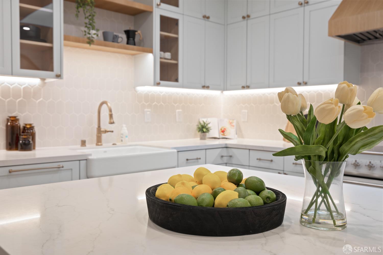 Detail Gallery Image 10 of 42 For 1426 8th Ave, San Francisco,  CA 94122 - 4 Beds | 3 Baths