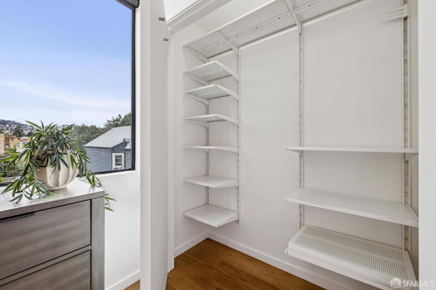 Photo #35: 426103501 Listing: Photo #35