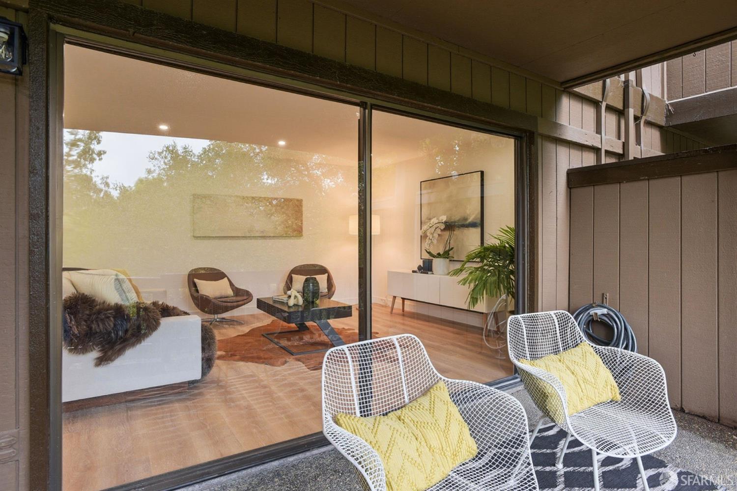 Detail Gallery Image 34 of 44 For 3355 Brittan Ave #4,  San Carlos,  CA 94070 - 2 Beds | 2 Baths