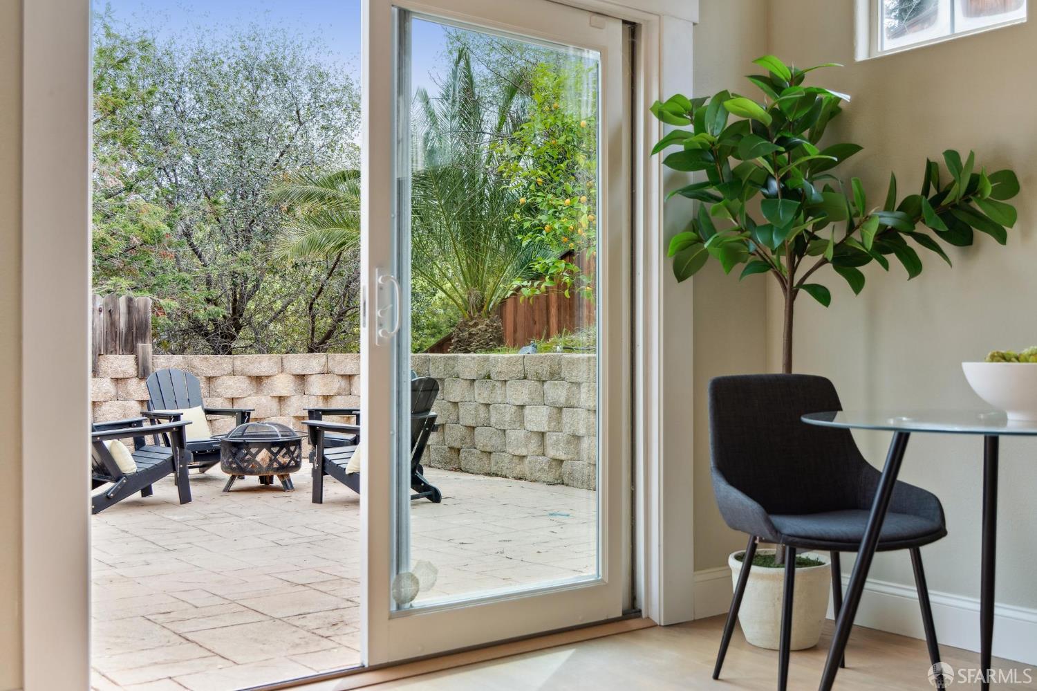 Detail Gallery Image 32 of 85 For 4275 Marietta Ct, Concord,  CA 94518 - 4 Beds | 2/1 Baths