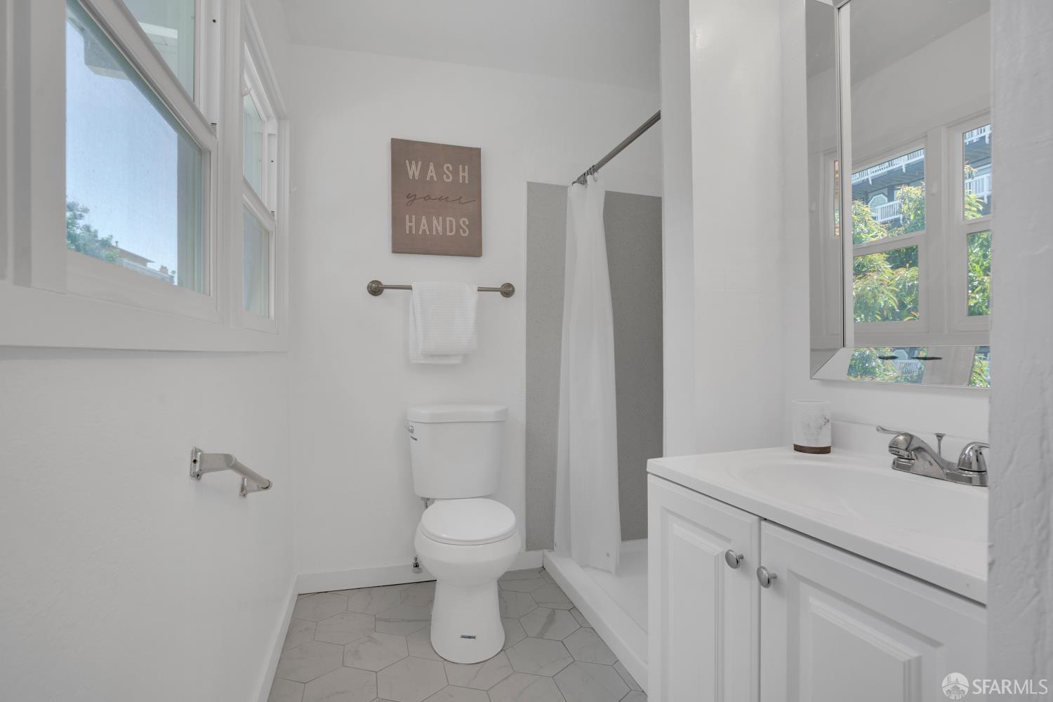 Detail Gallery Image 7 of 24 For 2082 167th Ave, San Leandro,  CA 94578 - – Beds | – Baths