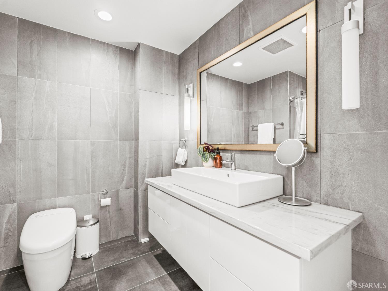 Detail Gallery Image 21 of 43 For 219 Brannan St 16k,  San Francisco,  CA 94107 - 2 Beds | 2 Baths