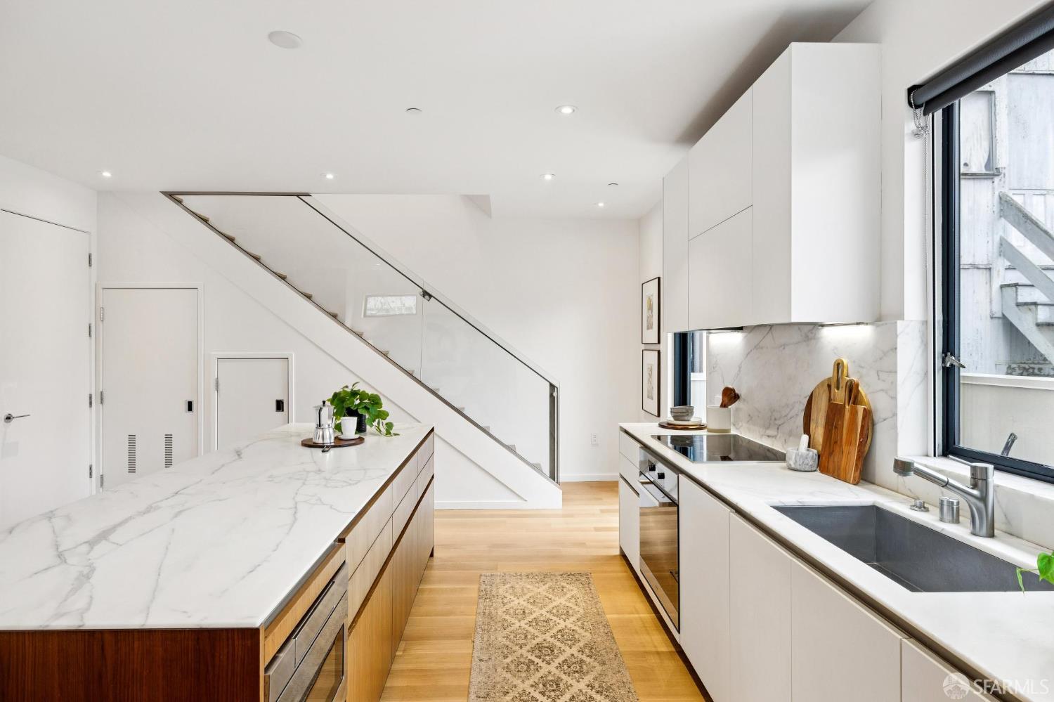 Photo #21: 426103501 Listing: Photo #21