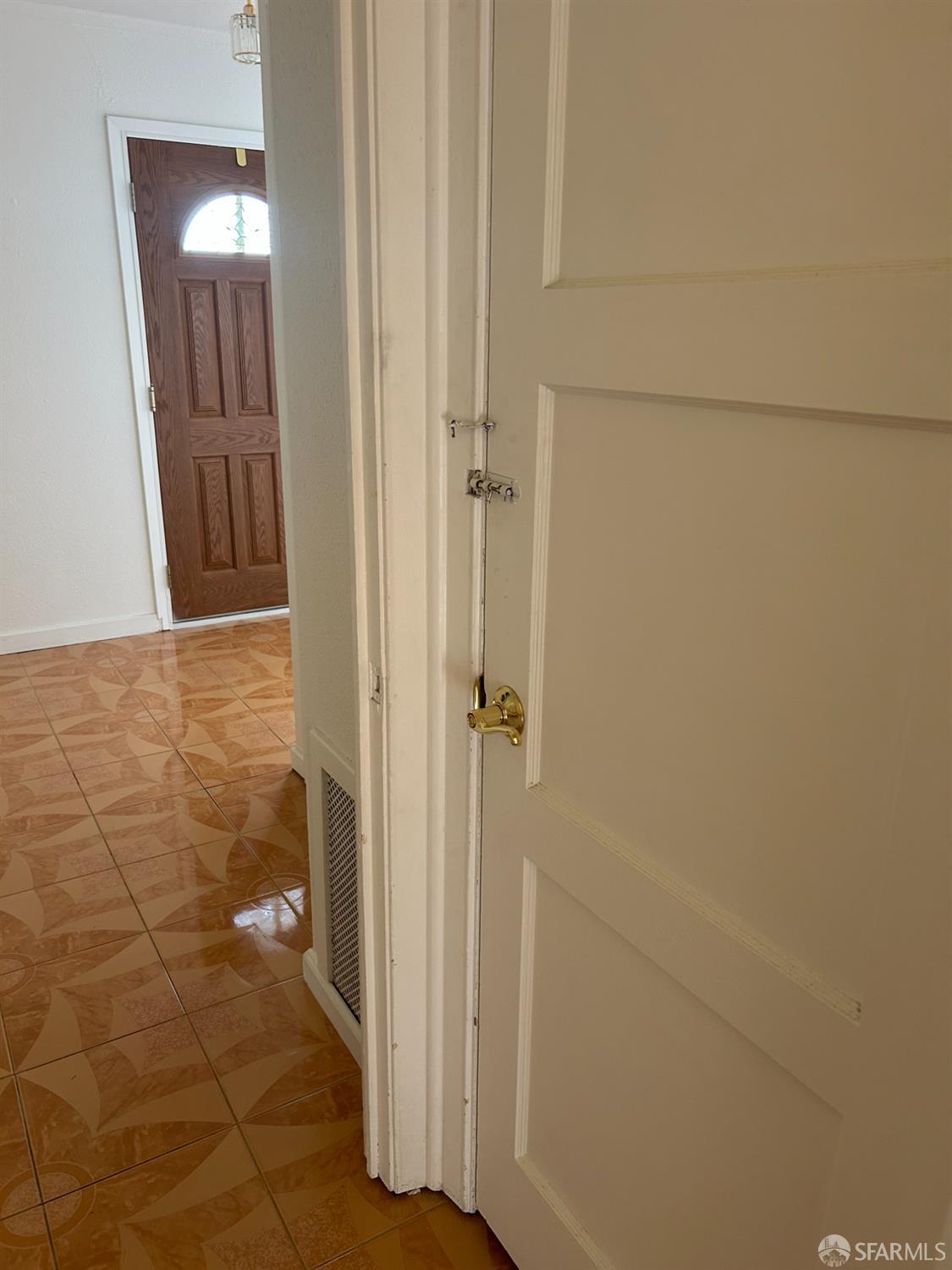 Detail Gallery Image 30 of 37 For 255 Molimo Dr, San Francisco,  CA 94127 - 5 Beds | 2 Baths