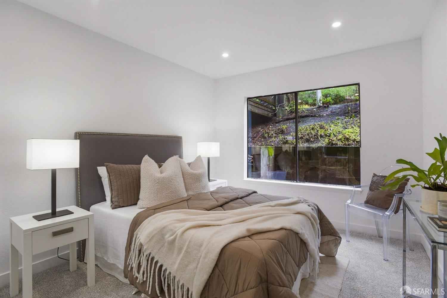 Detail Gallery Image 24 of 44 For 3355 Brittan Ave #4,  San Carlos,  CA 94070 - 2 Beds | 2 Baths