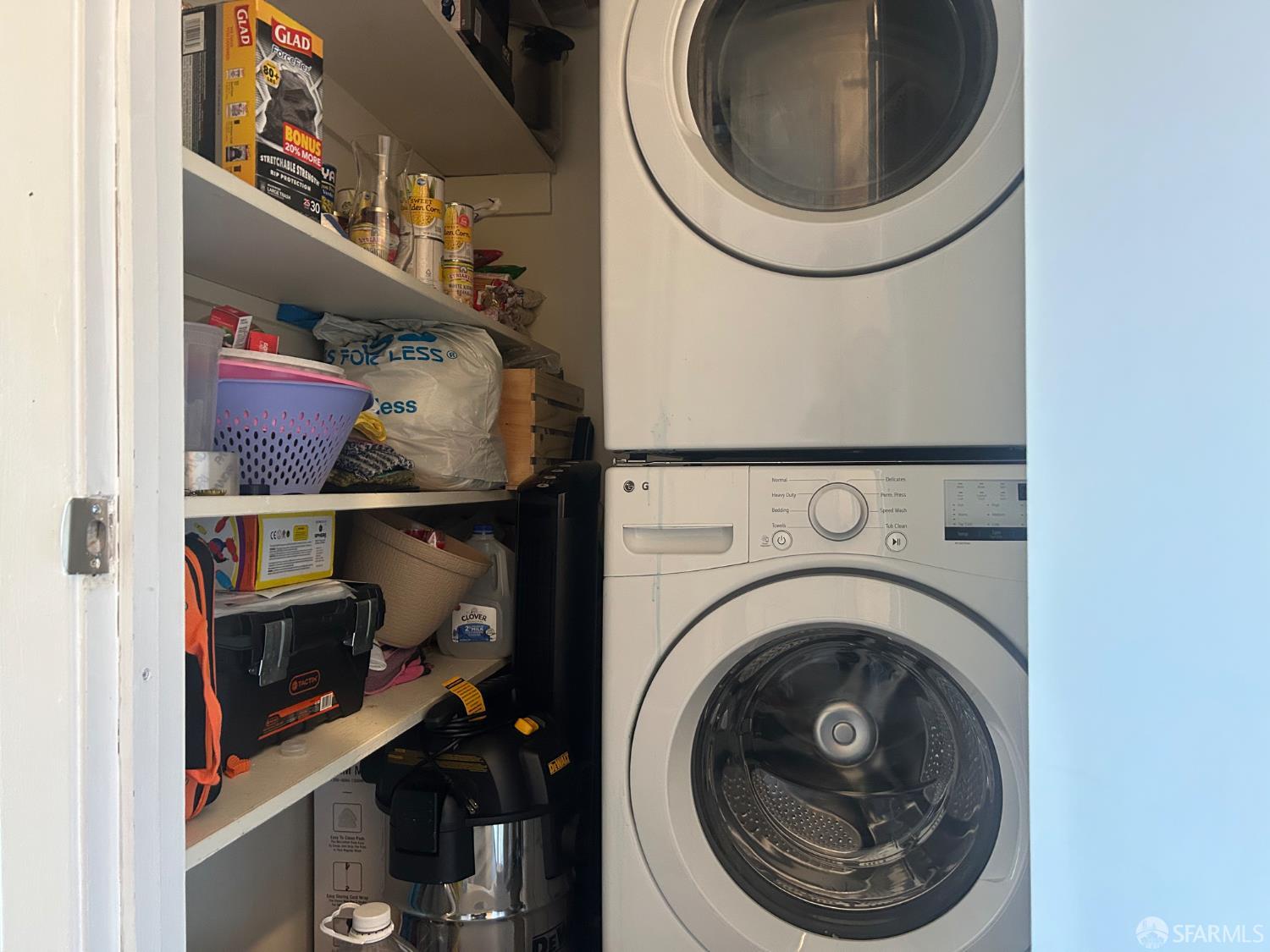 Detail Gallery Image 39 of 86 For 70 Onondaga Ave, San Francisco,  CA 94112 - – Beds | – Baths