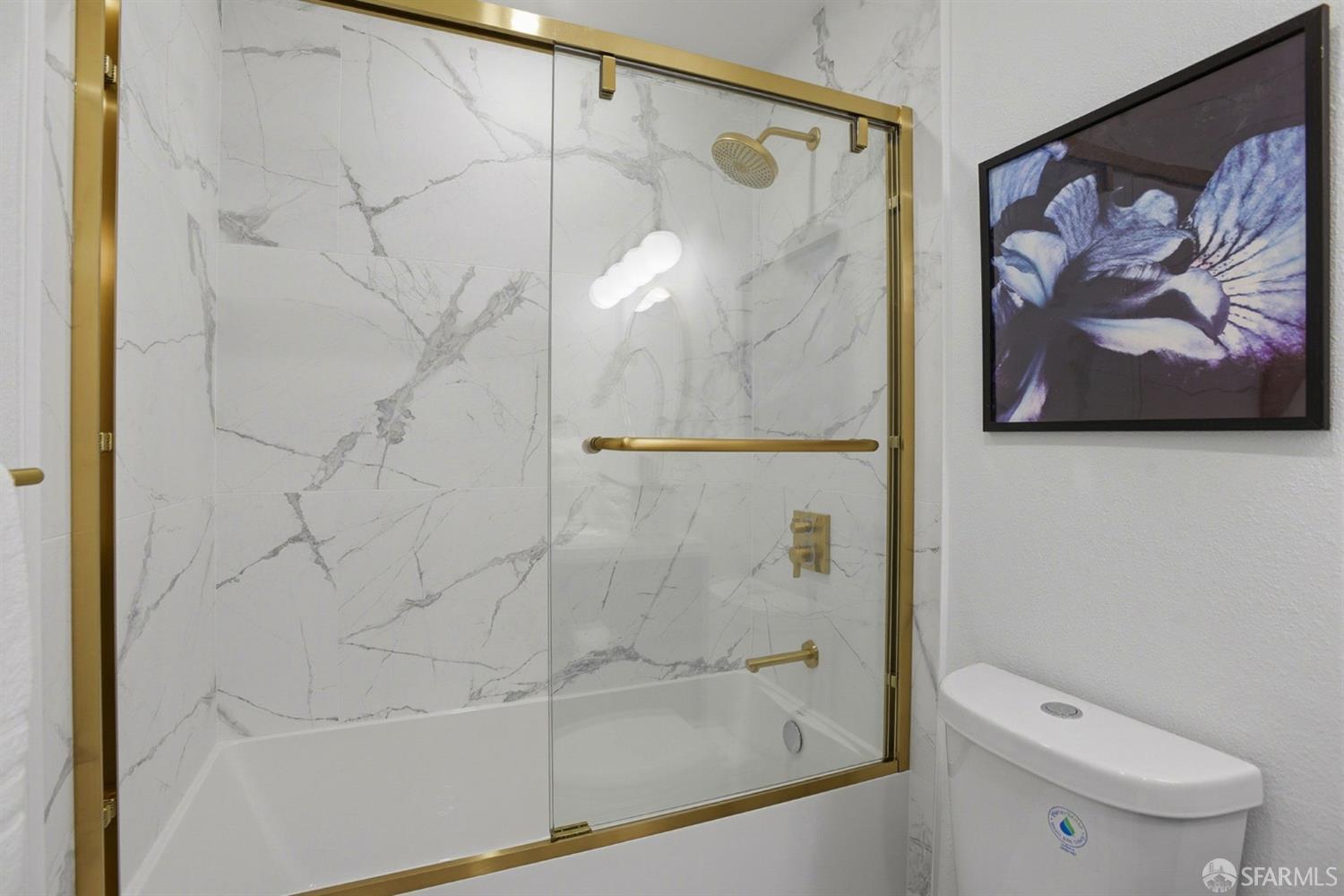 Detail Gallery Image 29 of 44 For 3355 Brittan Ave #4,  San Carlos,  CA 94070 - 2 Beds | 2 Baths