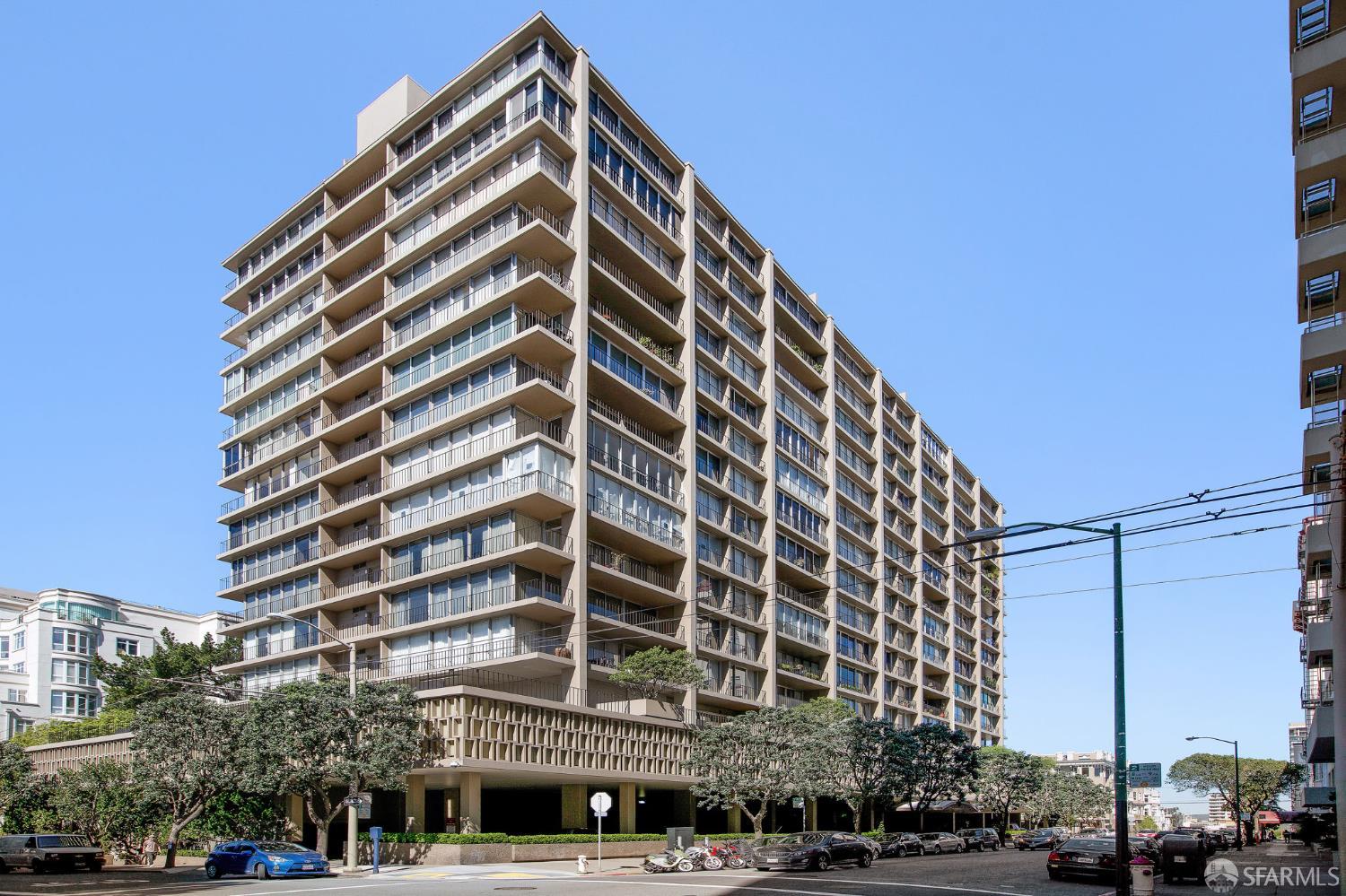 Photo #7: 426102885 Listing: Photo #7