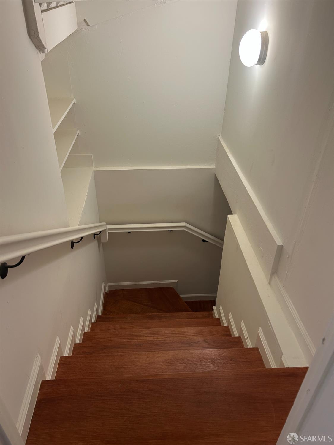 Detail Gallery Image 31 of 37 For 255 Molimo Dr, San Francisco,  CA 94127 - 5 Beds | 2 Baths