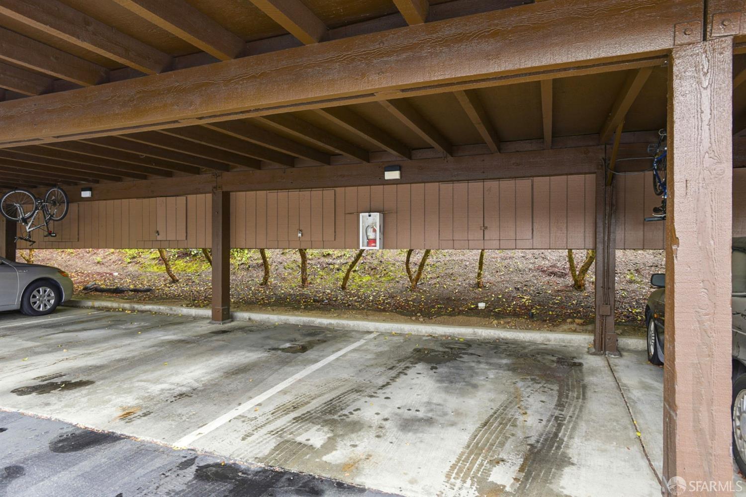 Detail Gallery Image 42 of 44 For 3355 Brittan Ave #4,  San Carlos,  CA 94070 - 2 Beds | 2 Baths