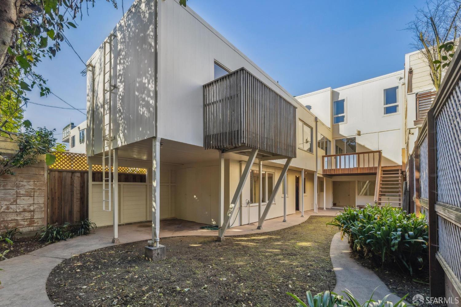 Detail Gallery Image 59 of 68 For 349 Marina Blvd, San Francisco,  CA 94123 - 4 Beds | 3 Baths