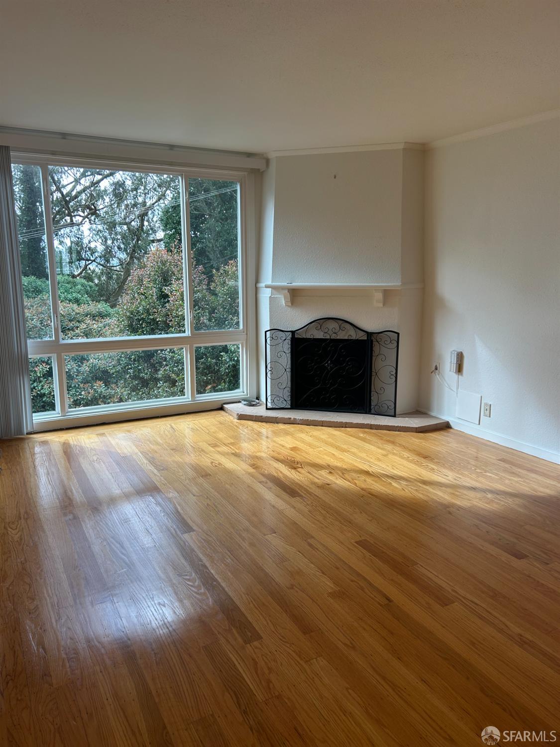 Detail Gallery Image 5 of 37 For 255 Molimo Dr, San Francisco,  CA 94127 - 5 Beds | 2 Baths