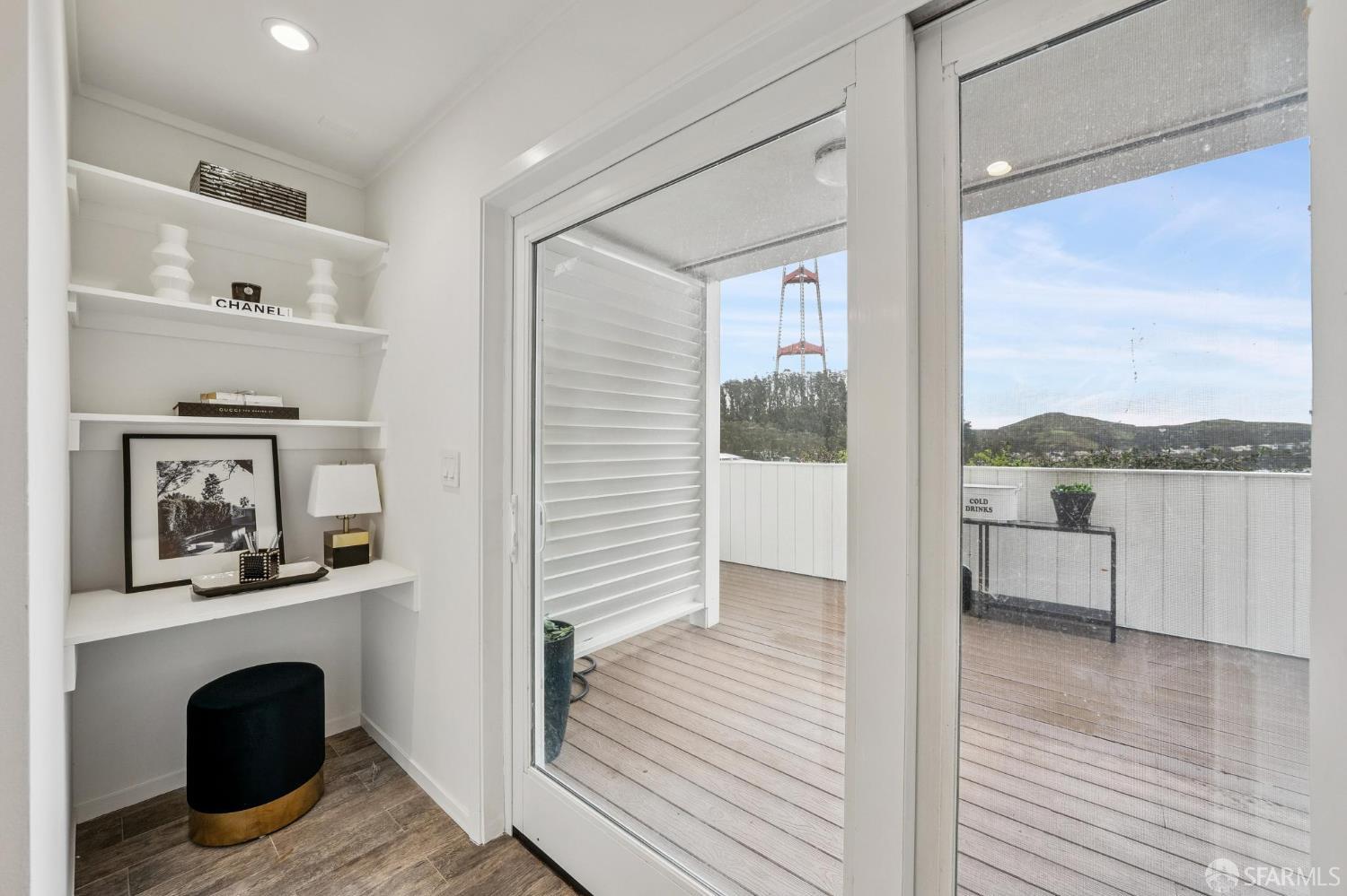 Detail Gallery Image 35 of 39 For 25 Crestmont Dr, San Francisco,  CA 94131 - 4 Beds | 3 Baths