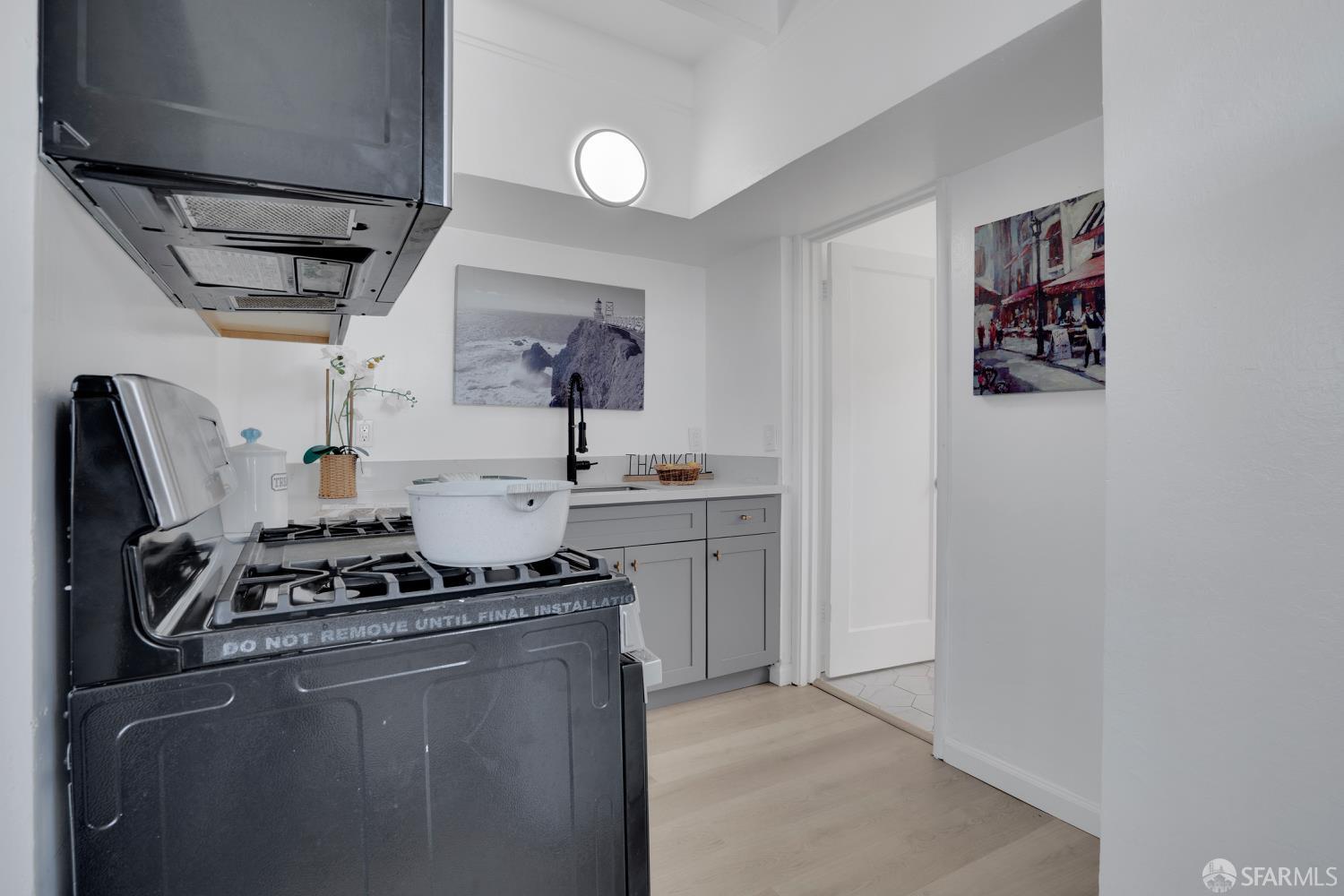 Detail Gallery Image 3 of 24 For 2082 167th Ave, San Leandro,  CA 94578 - – Beds | – Baths