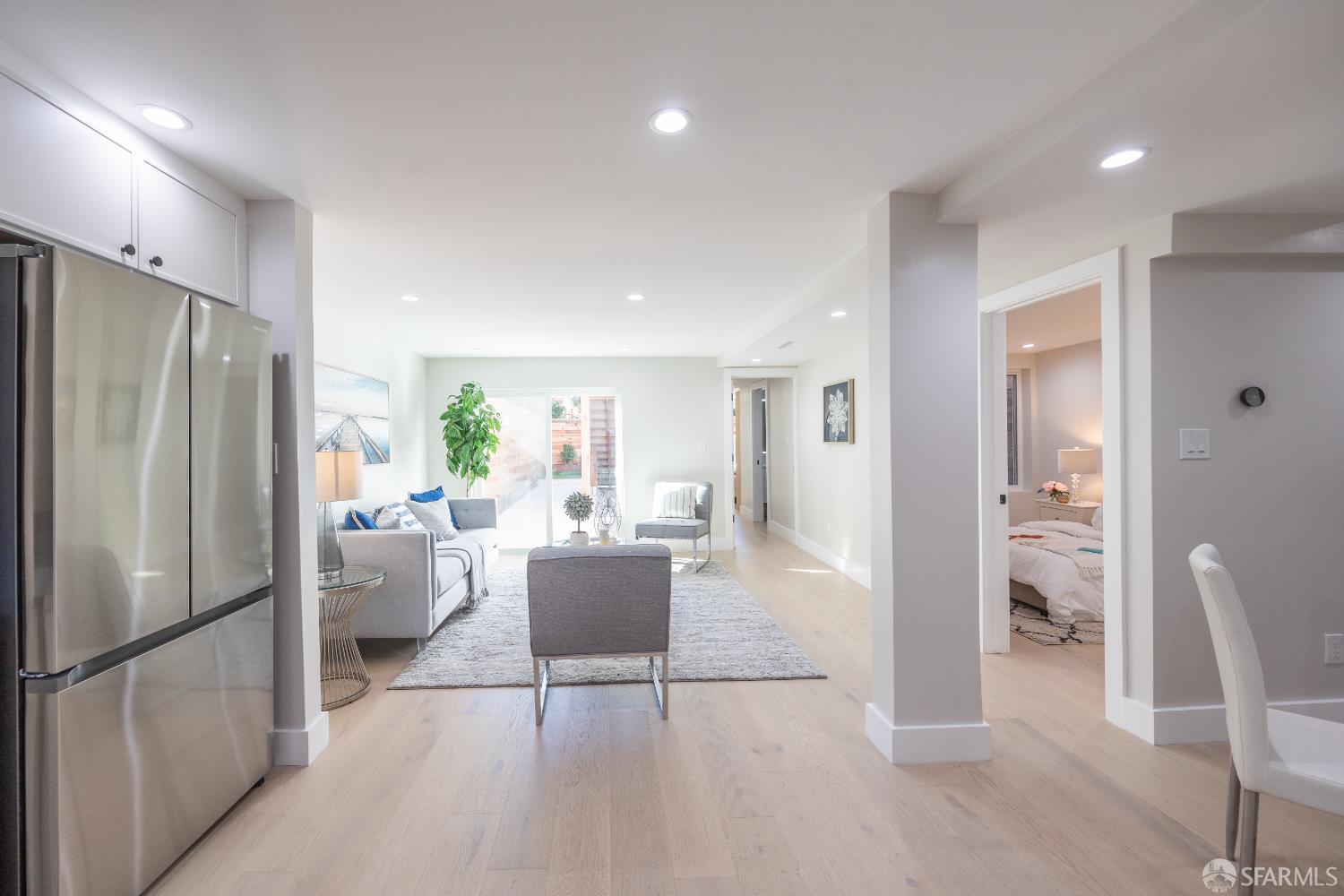 Detail Gallery Image 27 of 60 For 1080 Hampshire St, San Francisco,  CA 94110 - 5 Beds | 4 Baths