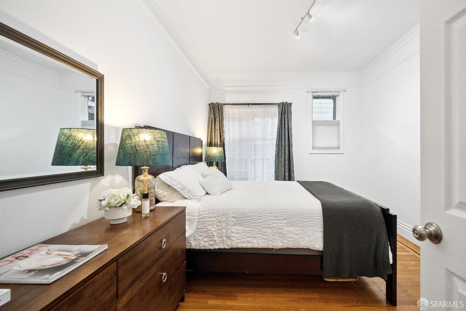 Photo #9: 426097602 Listing: Photo #9