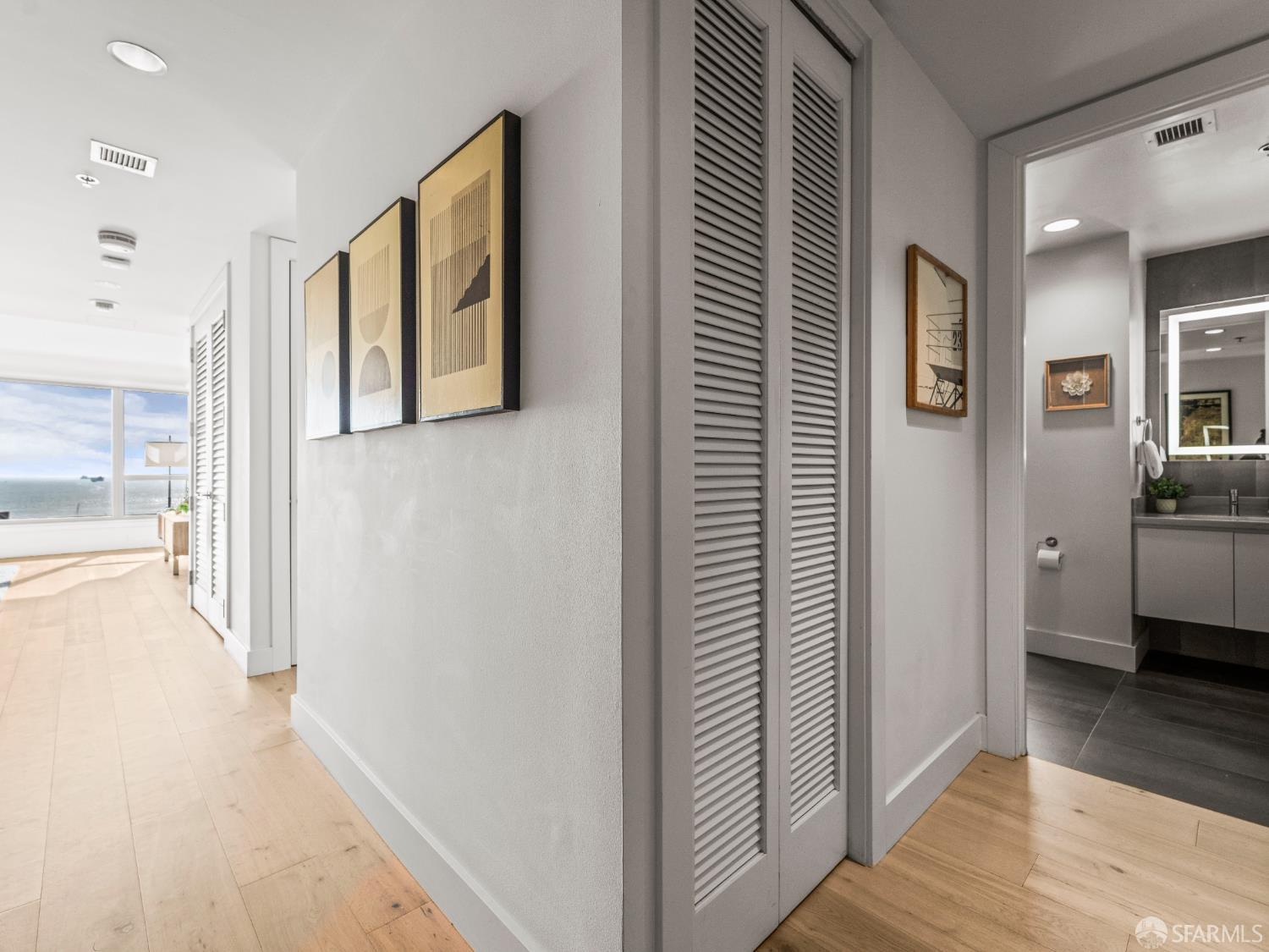 Detail Gallery Image 30 of 43 For 219 Brannan St 16k,  San Francisco,  CA 94107 - 2 Beds | 2 Baths