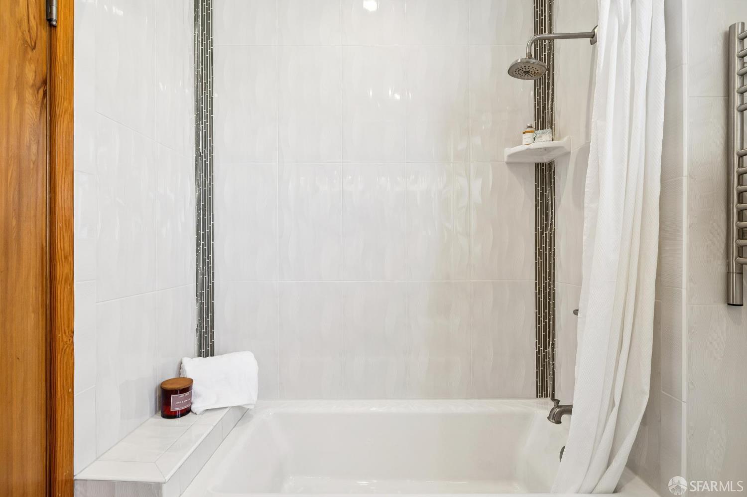 Detail Gallery Image 20 of 26 For 2929 Buchanan St, San Francisco,  CA 94123 - 2 Beds | 1 Baths