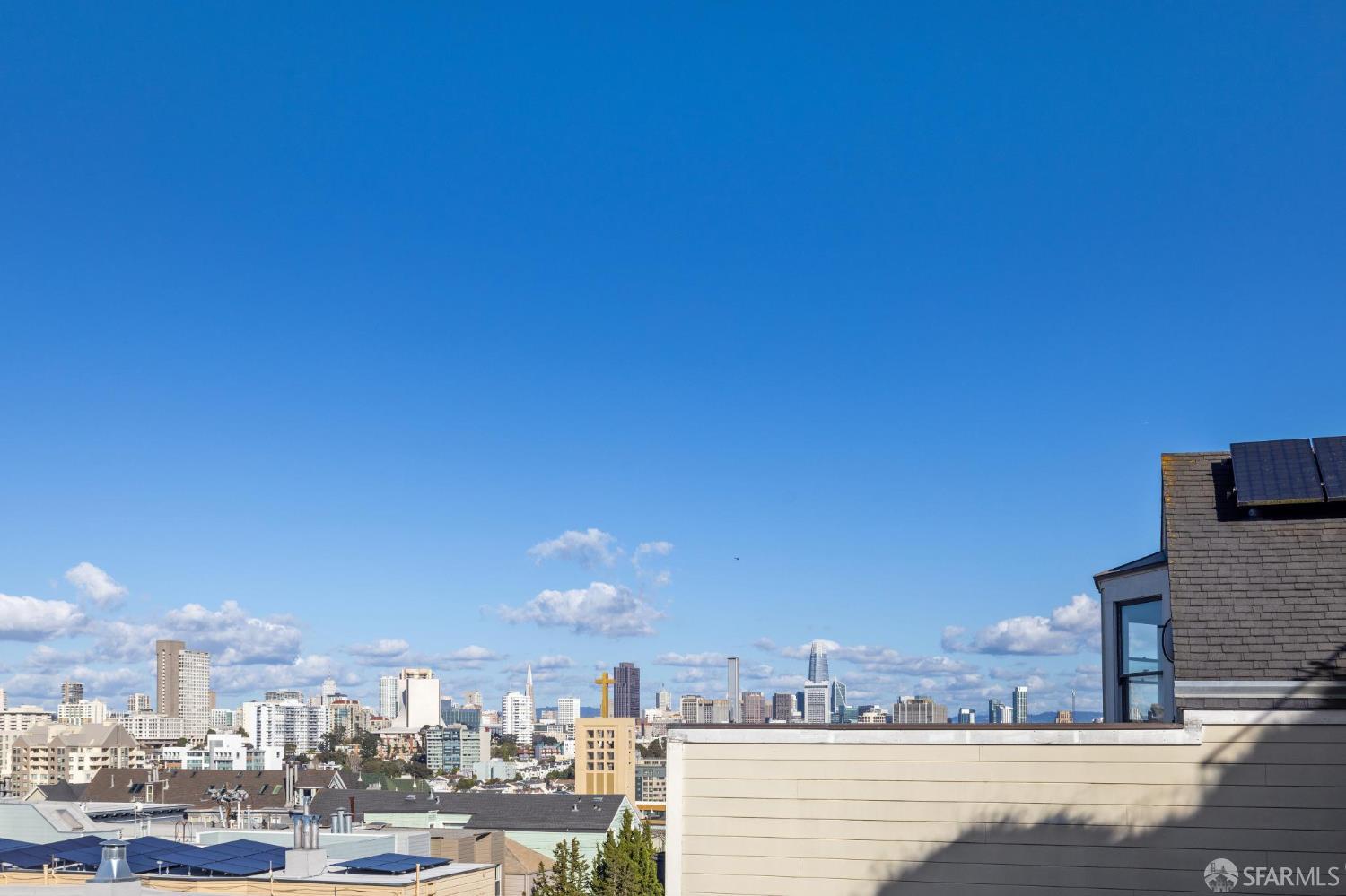 Detail Gallery Image 9 of 10 For 1176 Fulton St, San Francisco,  CA 94117 - – Beds | – Baths