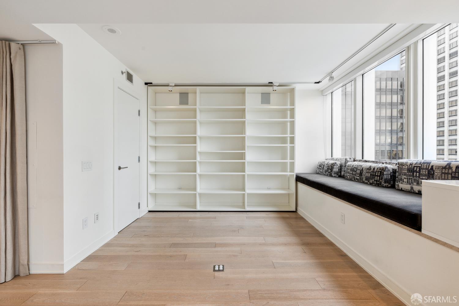 Detail Gallery Image 5 of 85 For 301 Mission St 24e,  San Francisco,  CA 94105 - 2 Beds | 2 Baths